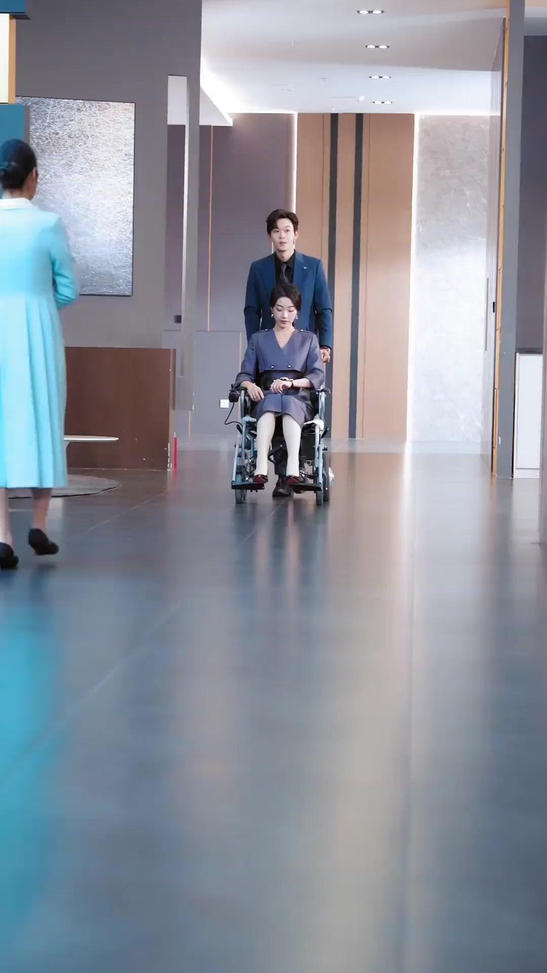 (Dubbed) Reborn with the Script: Spoiling My Wheelchair Queen