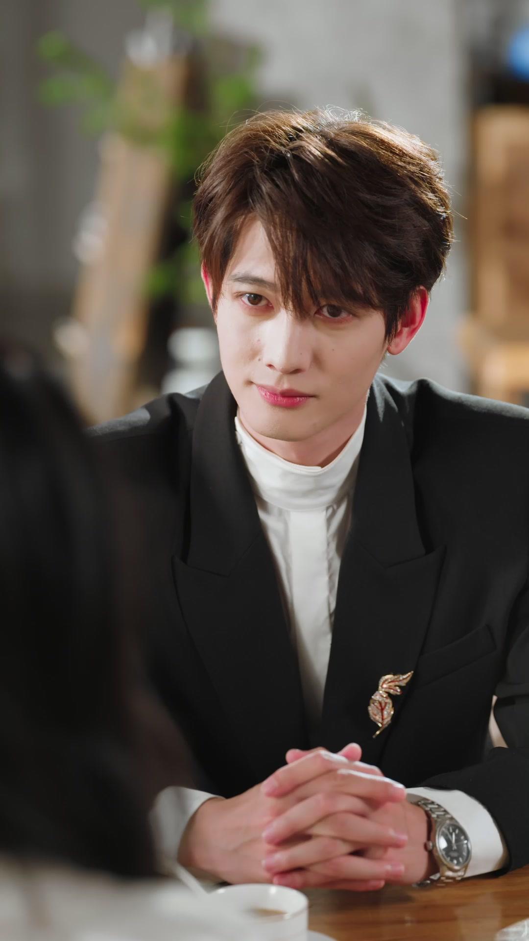 รักที่โอบอุ้มกันไว้