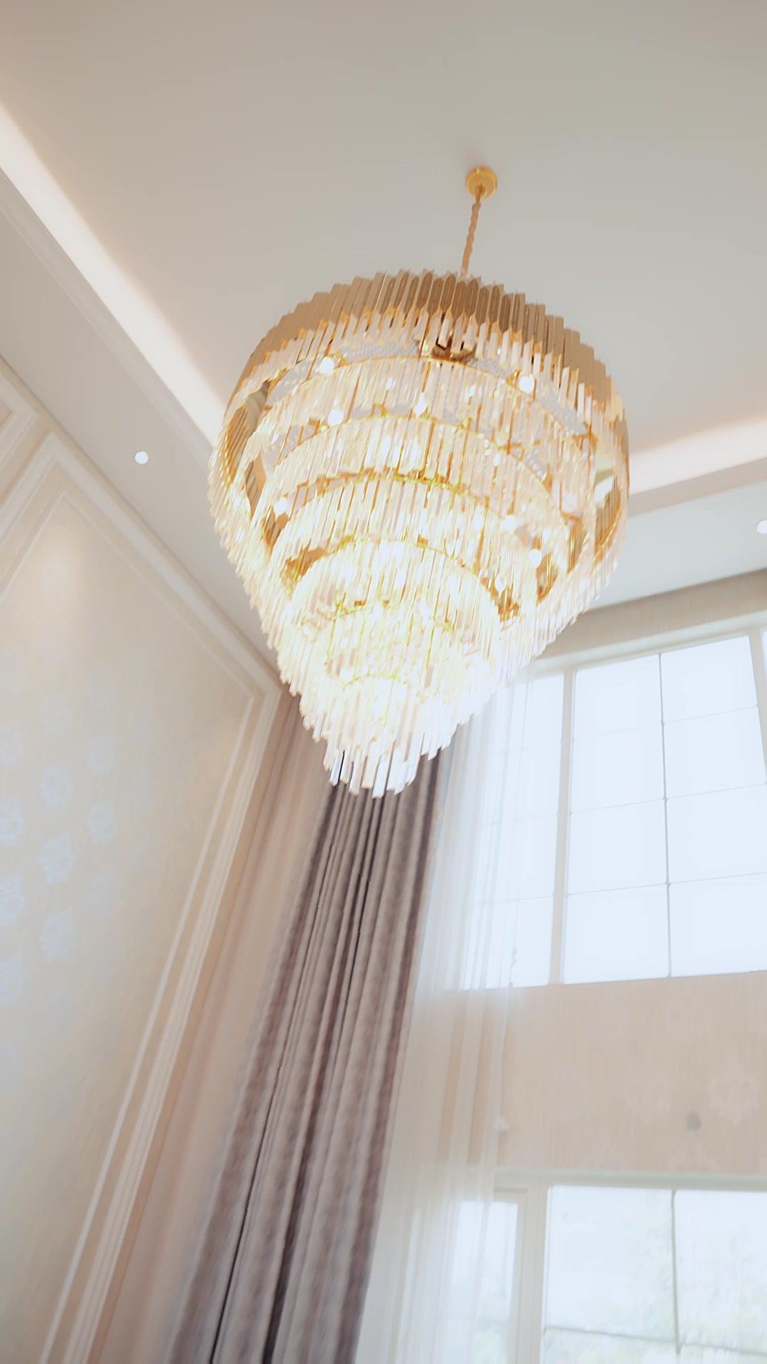 父に売られたけど 殺し屋のボスになった件