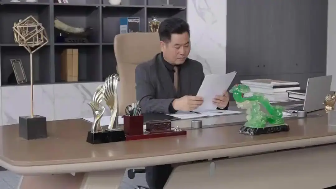 (Doublage) MA FEMME, LA PDG : Quand le secret devient un trésor