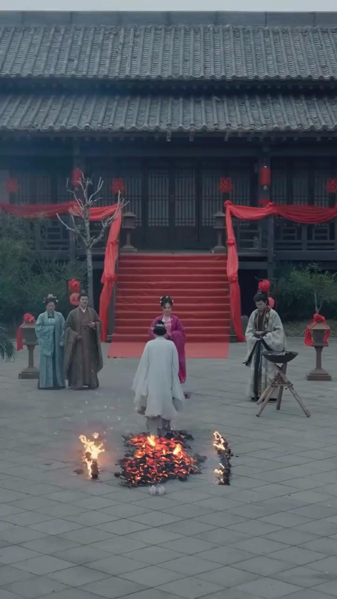 Married to a Hidden King