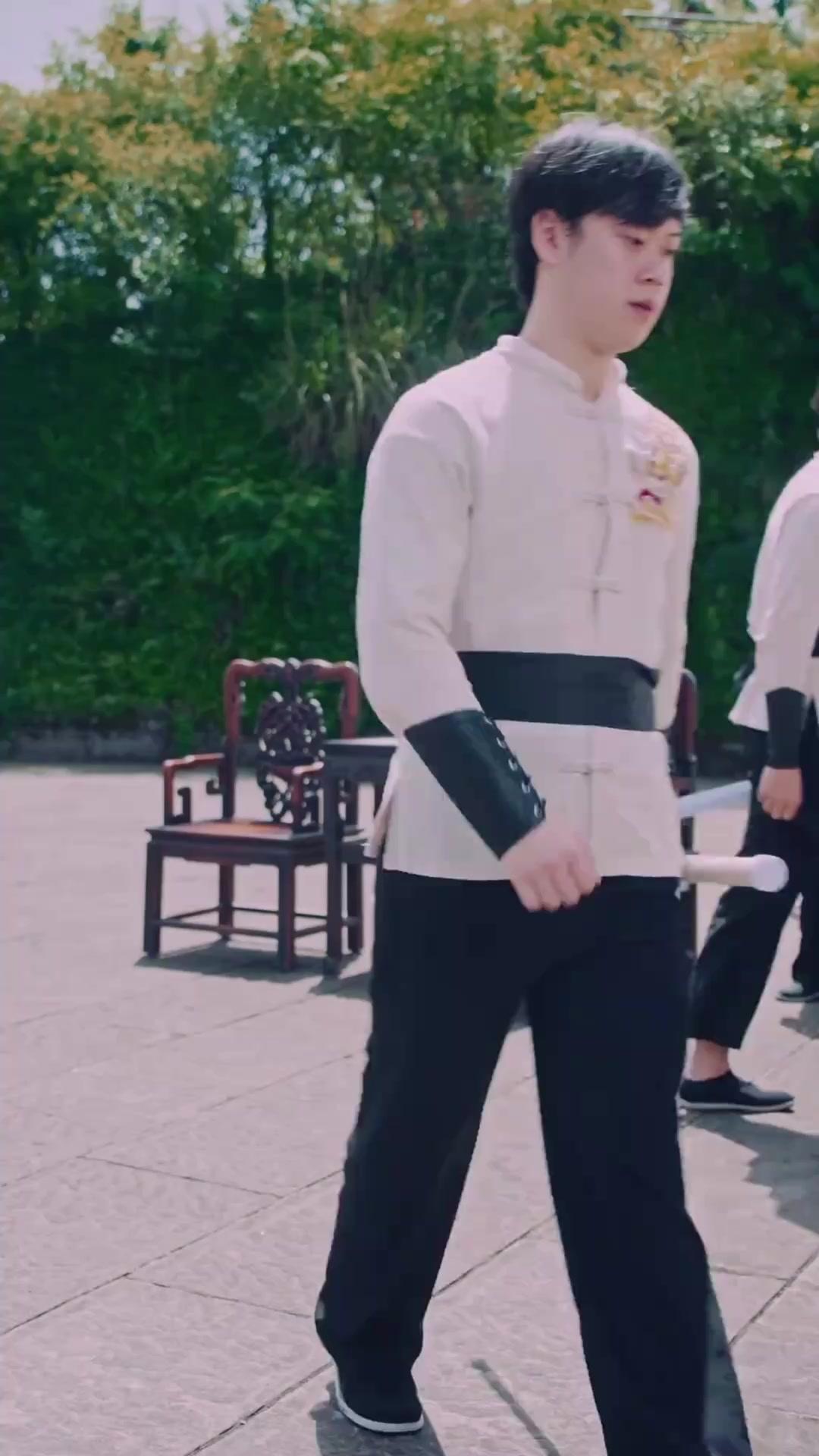 เงาชะตา เลือดและรักต้องห้าม