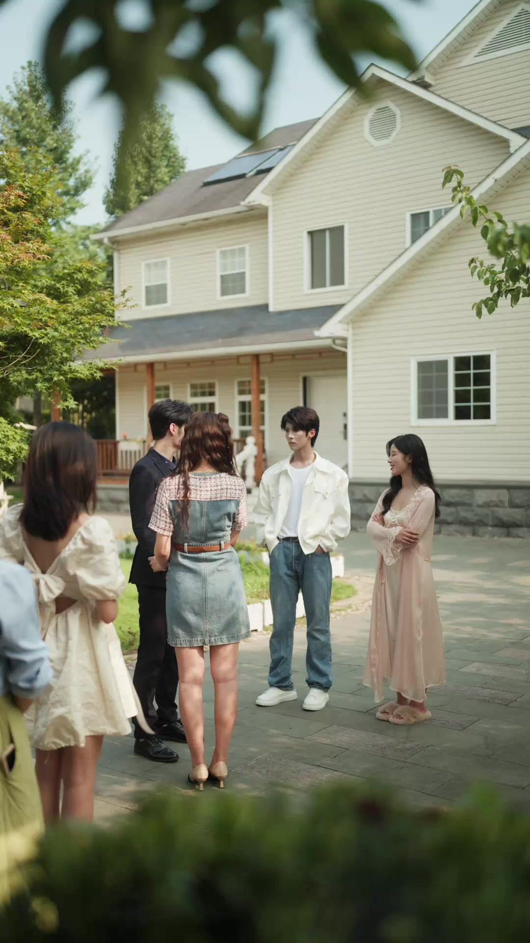 Usia tidak memisahkan cinta