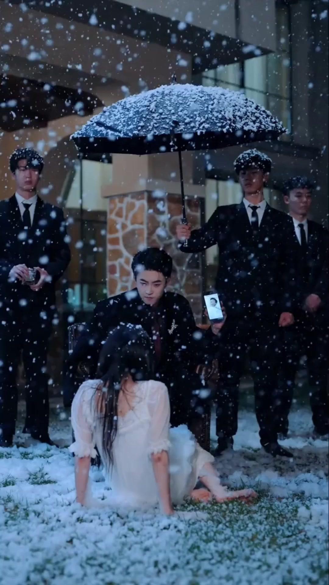 Dumped Me Pregnant? Pay Up, Mr. Crazy!