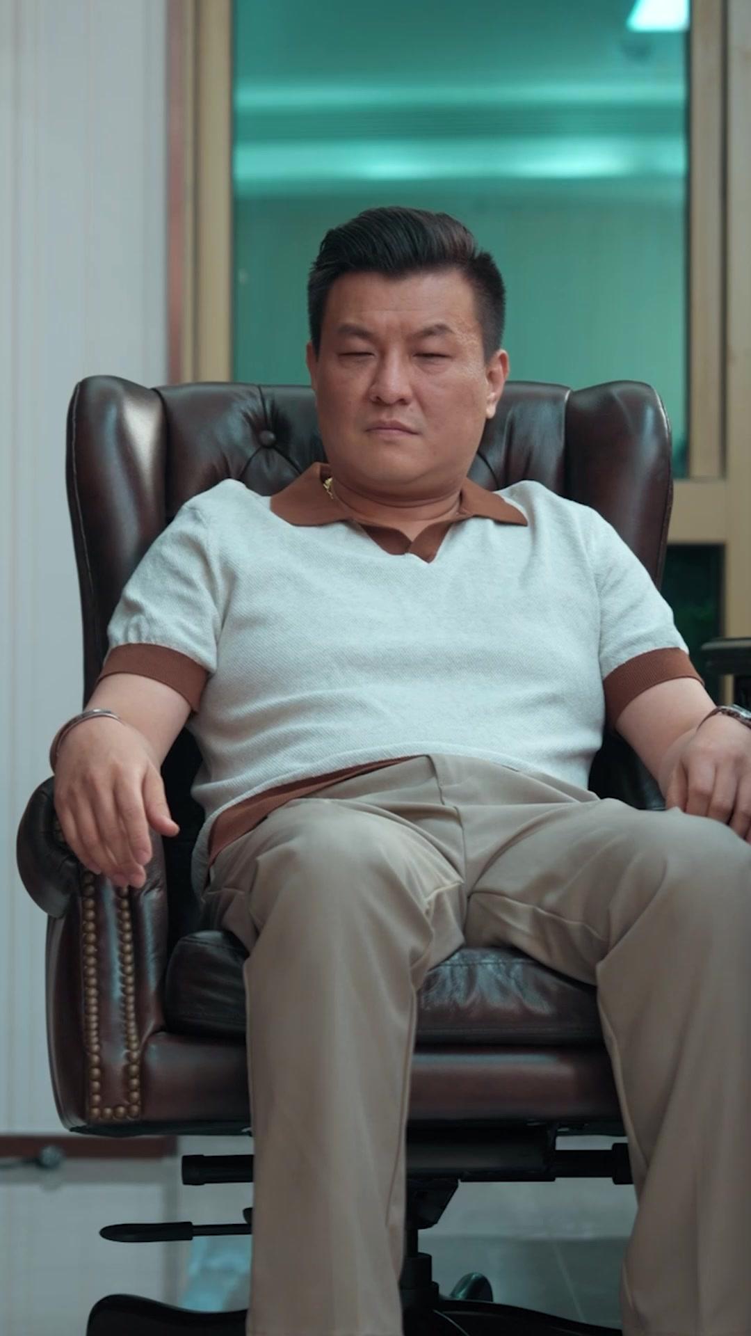 Satpam Ini Tak Terkalahkan!