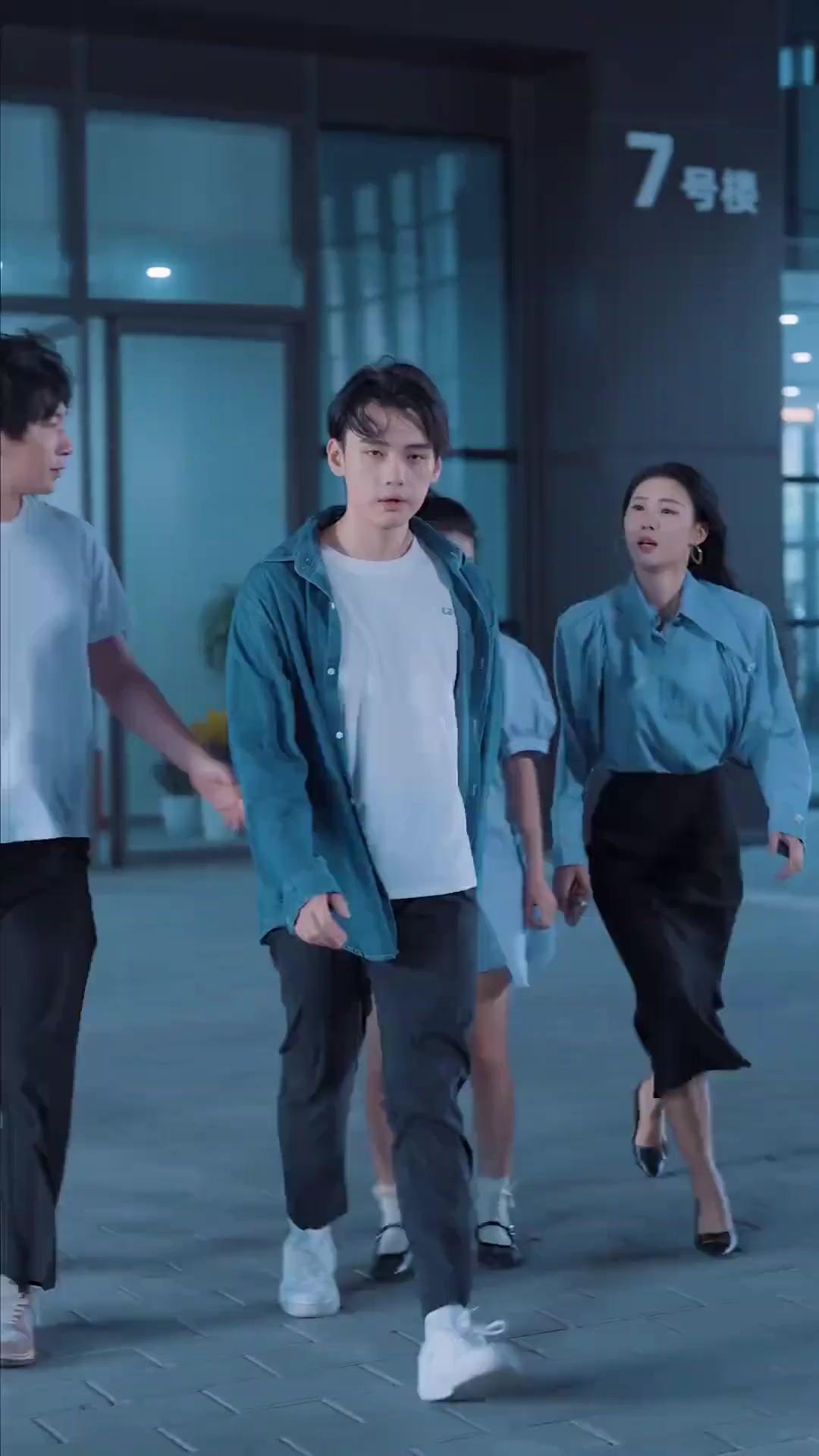 (Sulih suara)Penyesalan Para Kakak Setelah Putus Hubungan