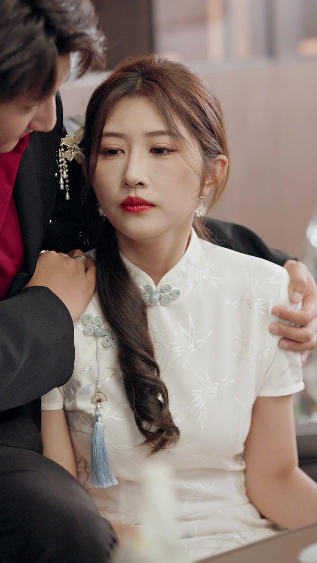 Bosku Jadi Kekasih Sementara Saya