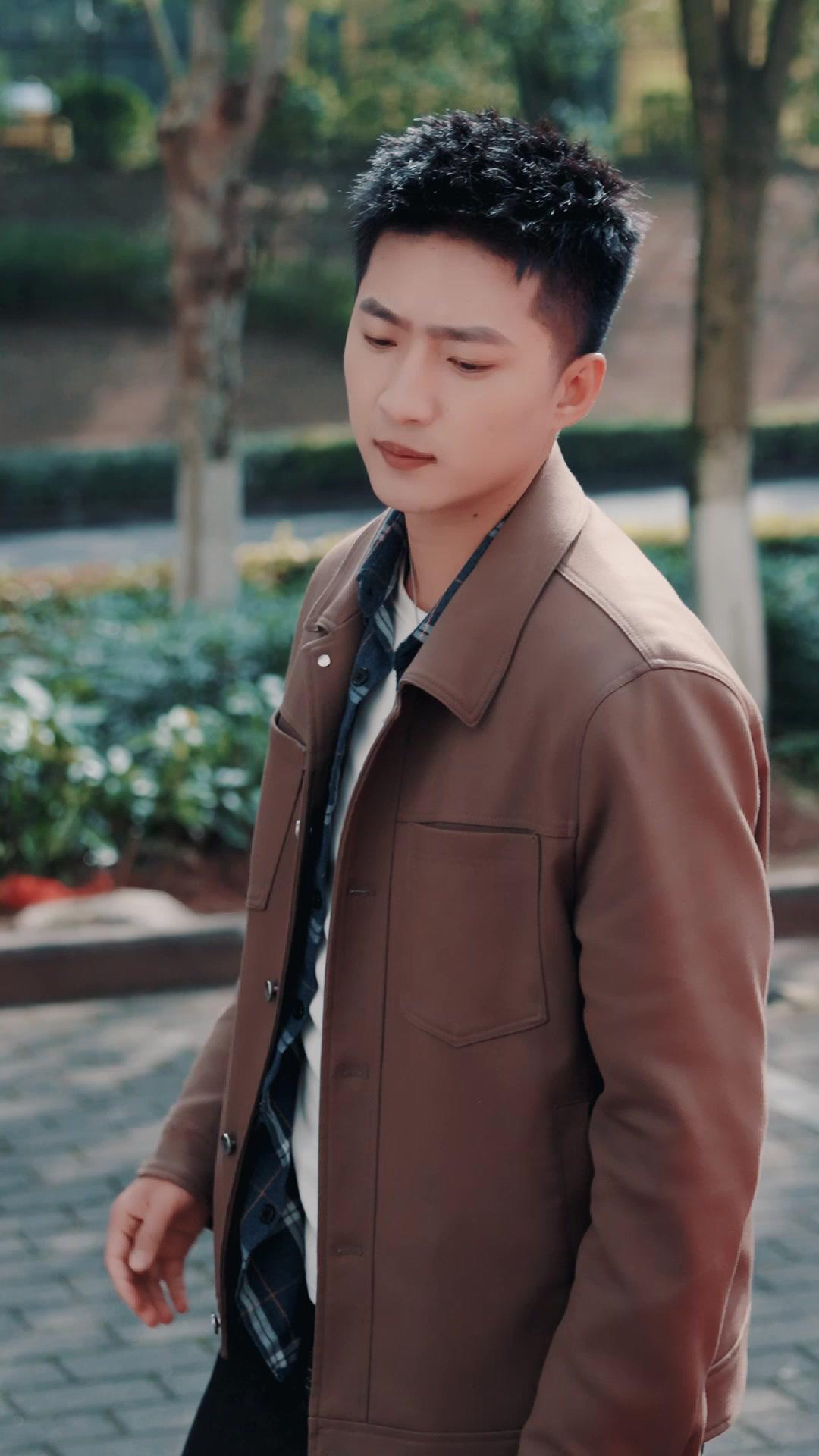 Sepak Terjang Suami Jagoanku