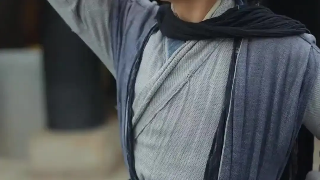 (พากย์เสียง) พิสูจน์สกุล ด้วยคมดาบ ความลับที่ซ่อนอยู่ในผ้าคลุมสีเขียว