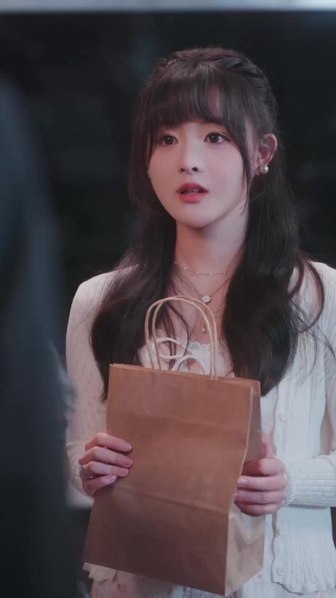 Cinta Mulai dari Utang