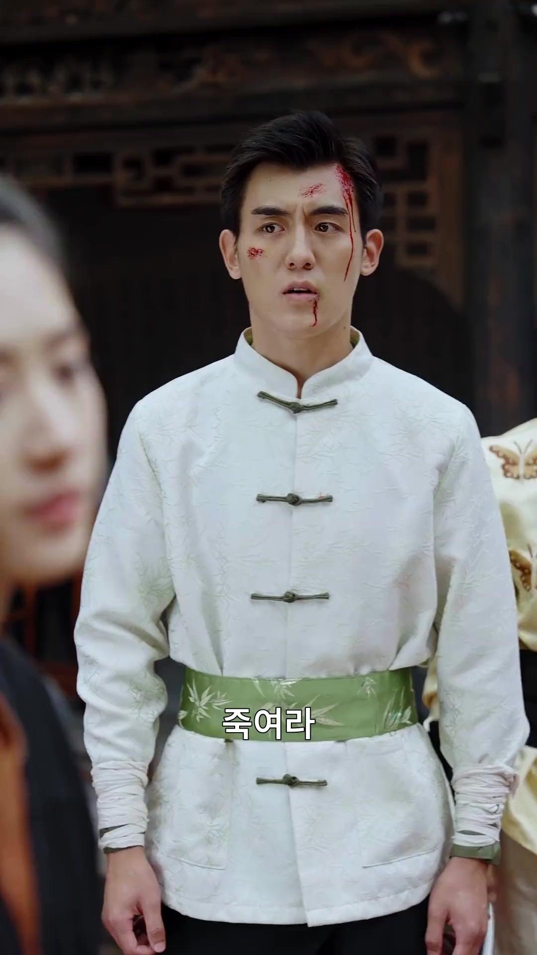 바람에 물든 꽃