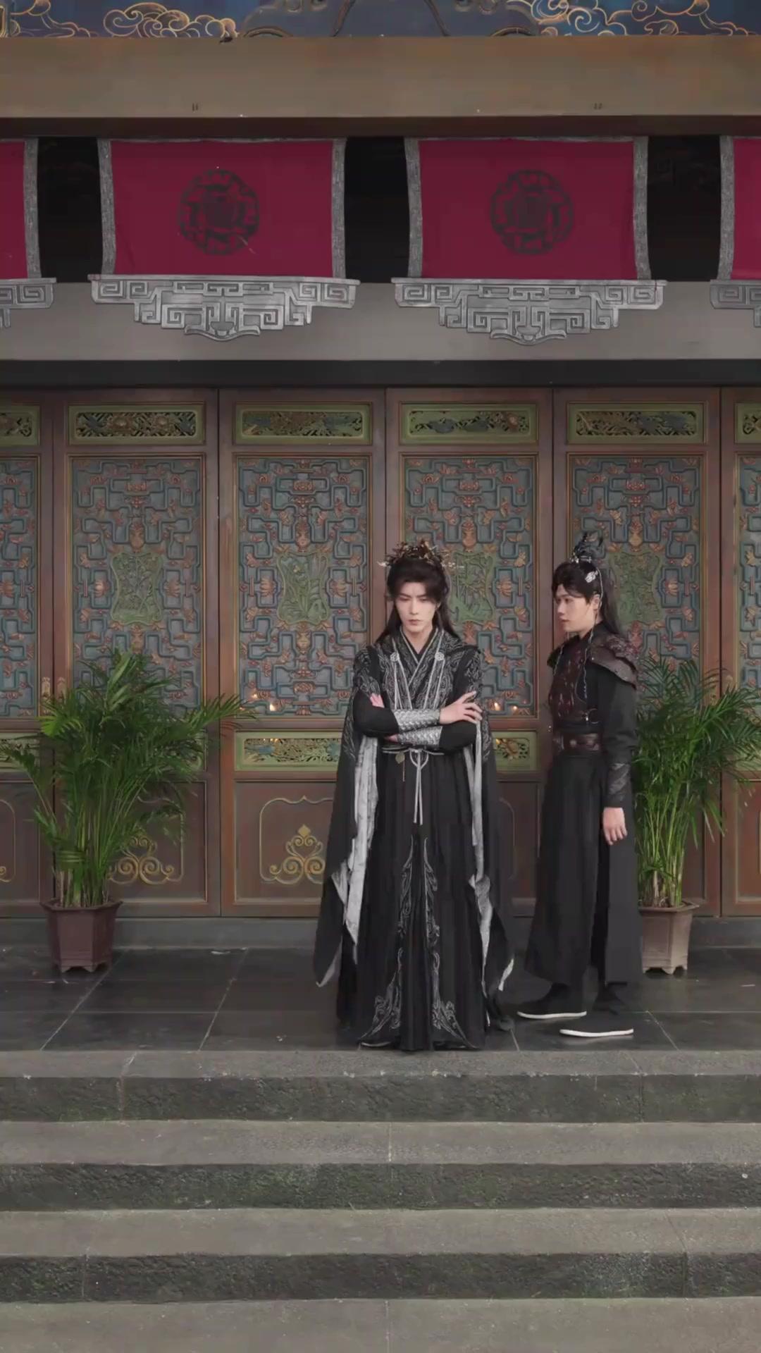 Marido Demônio Soberano, Sempre Quer Me Matar