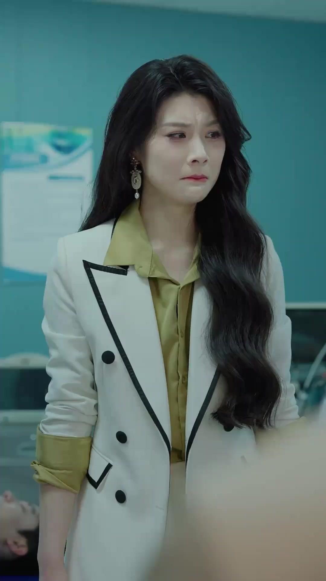 (Sulih suara)Cinta Retak Tak Sempurna