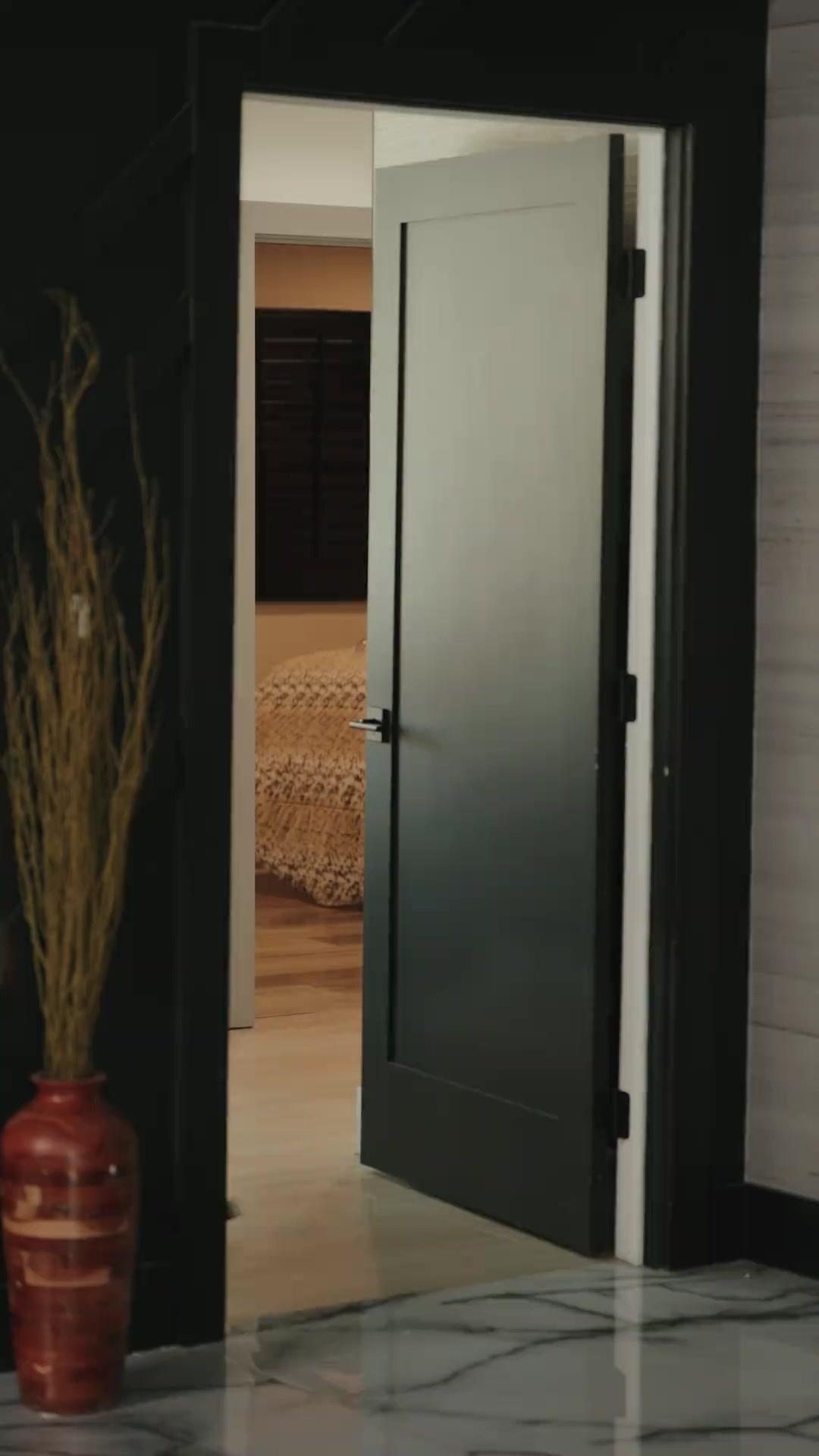 (Synchro)MafiaChfin: Tschüss, Arschloch-Ex!