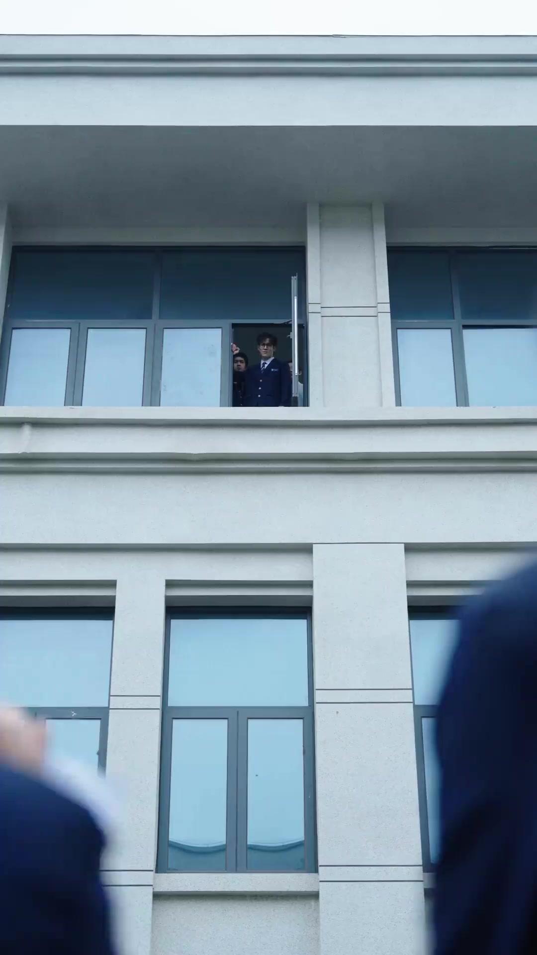 (더빙) 전학생, 그놈이 왔다