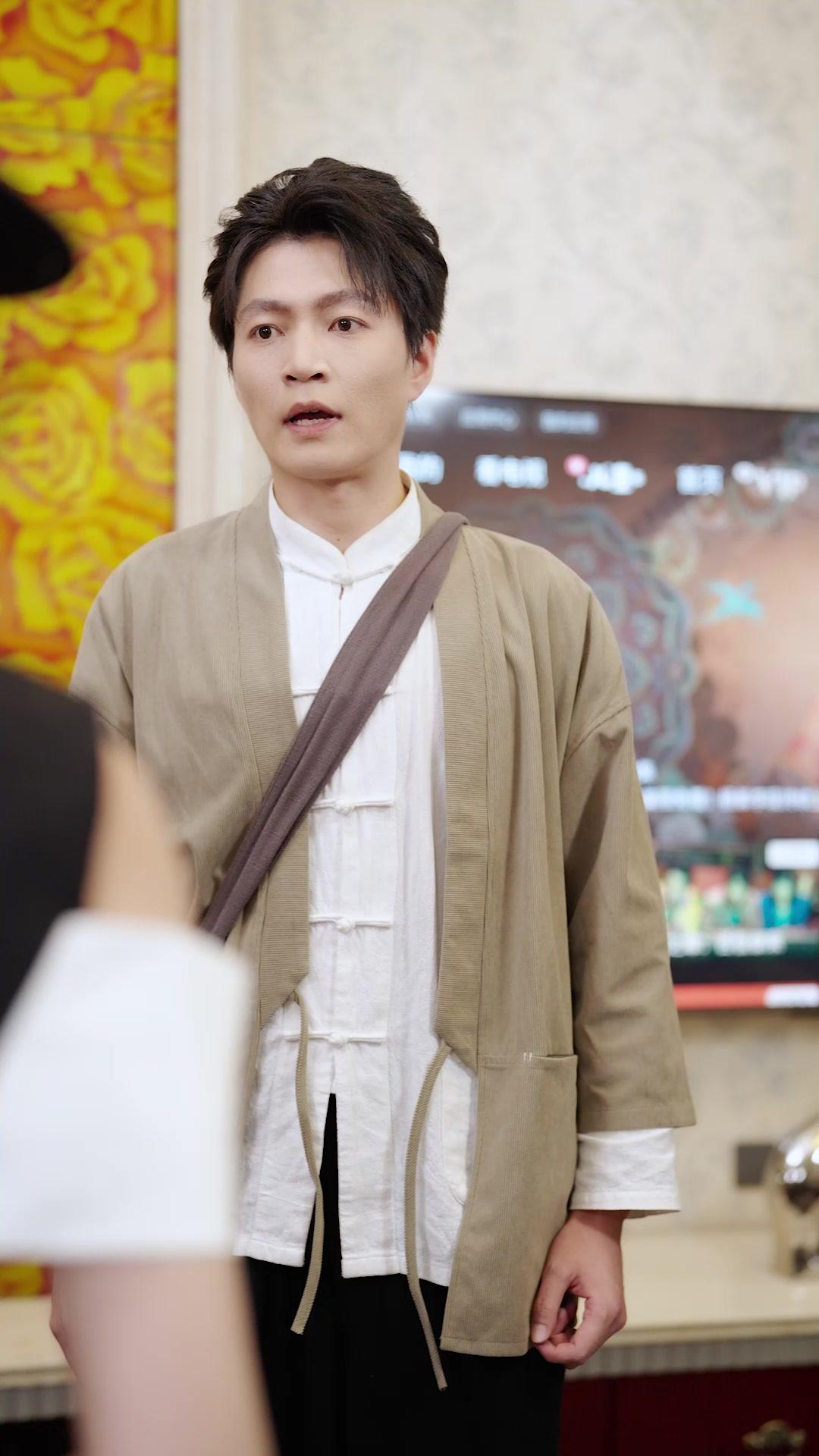 Help! My Contract Husband Is a Total Dummy