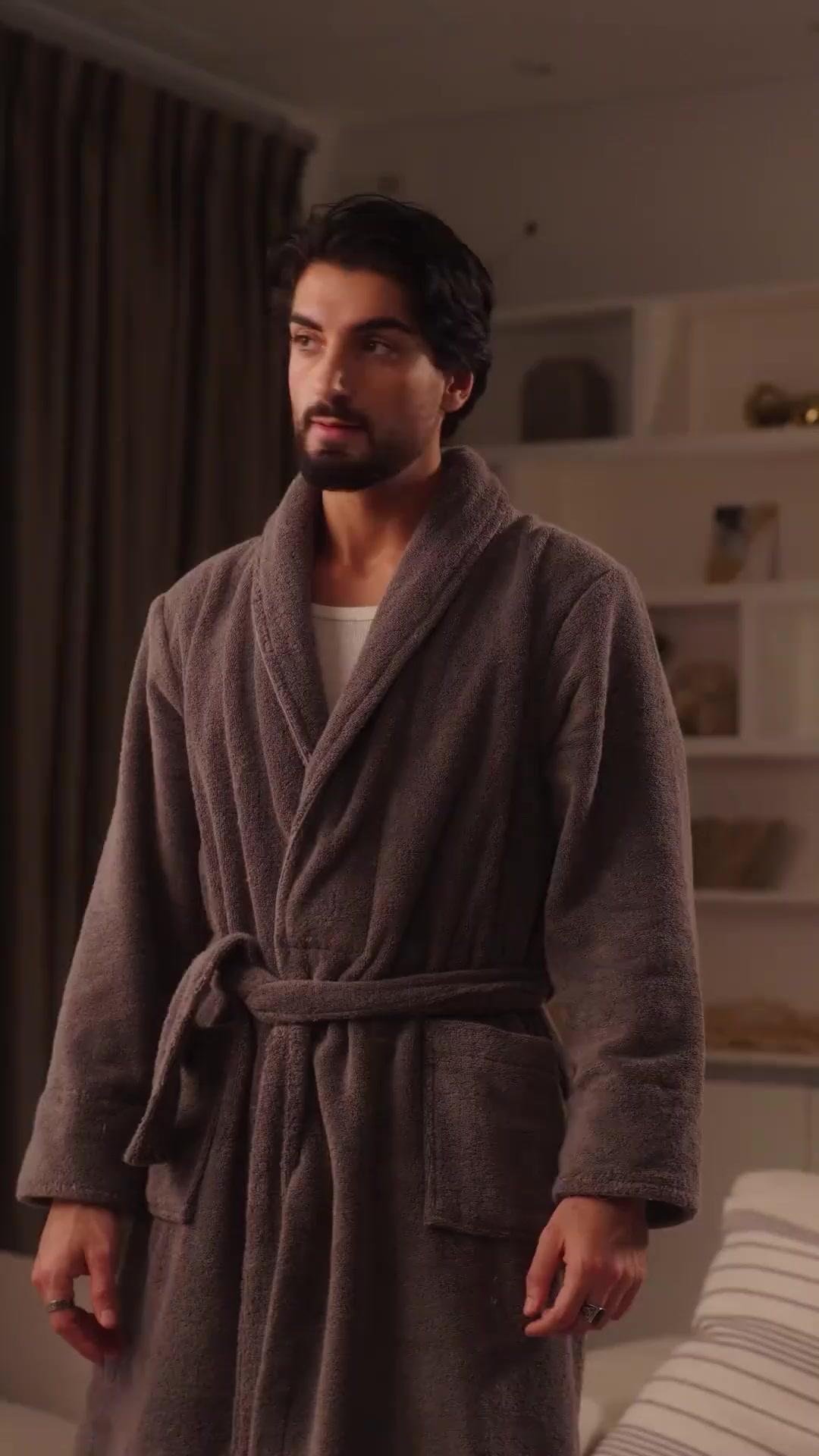 (Dublagem) Rostos Iguais: Quem é a Verdadeira Noiva?