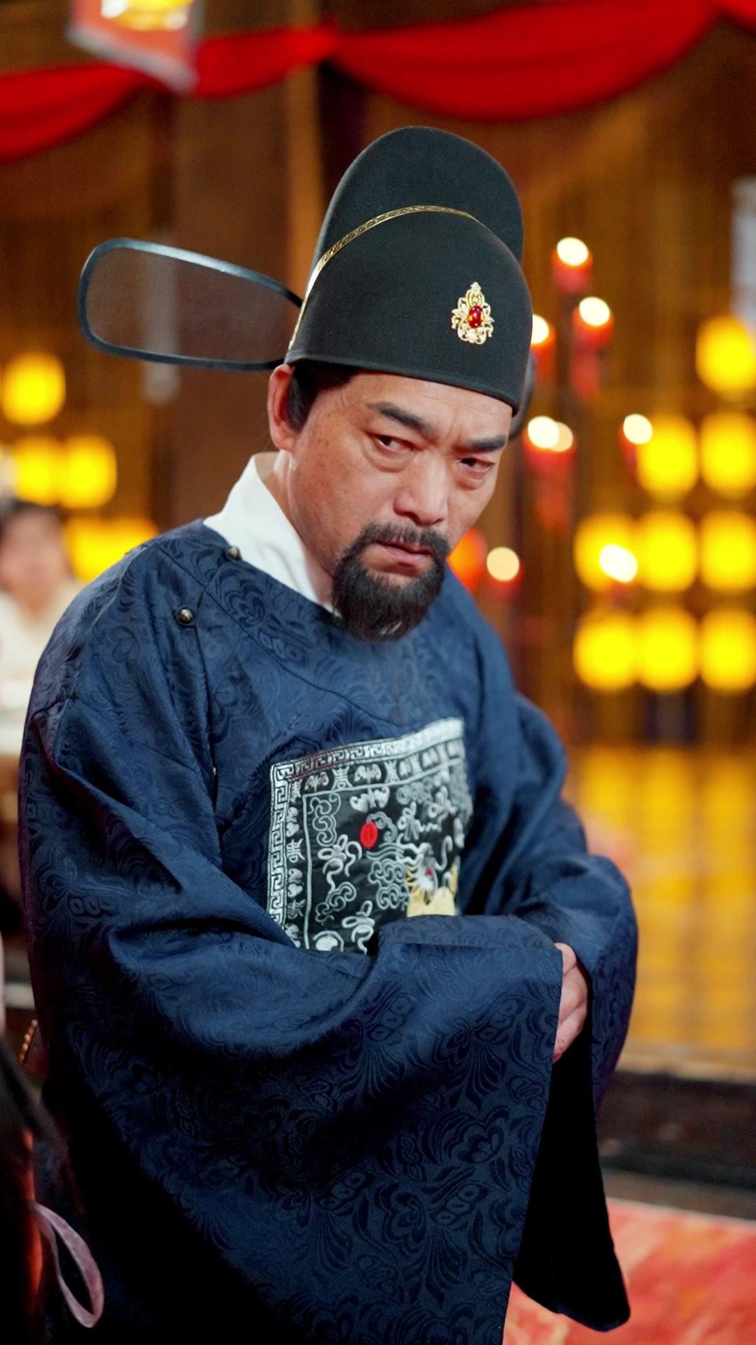 Bagaimana Kelip-kelip Boleh Bersaing Dengan Bulan