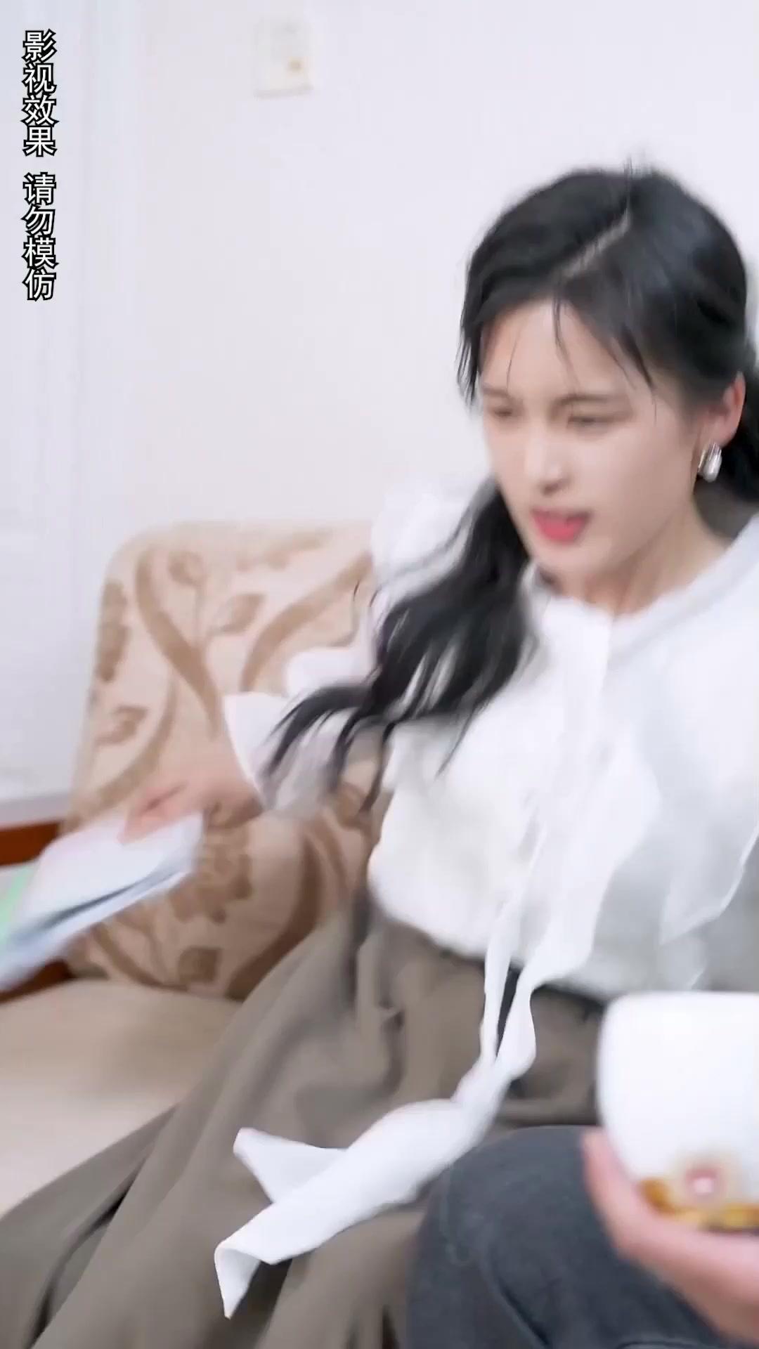 Okulda Fırtınalar Estiren Ben