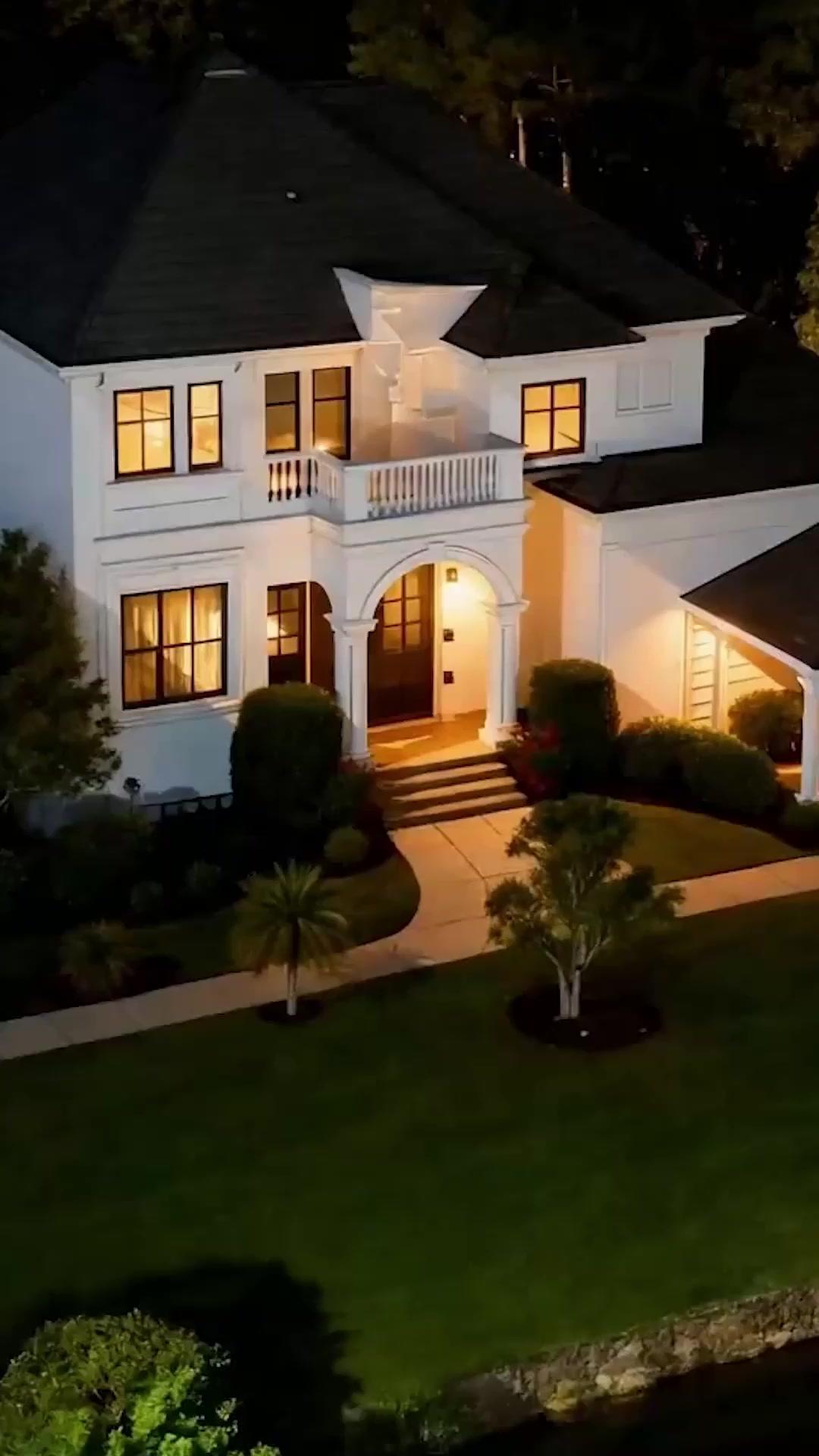 (Doblado) Tu amor llegó tras el adiós