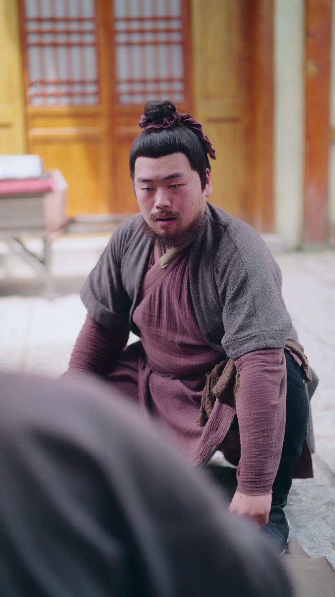 Sang Peramal di Tengah Kelaparan