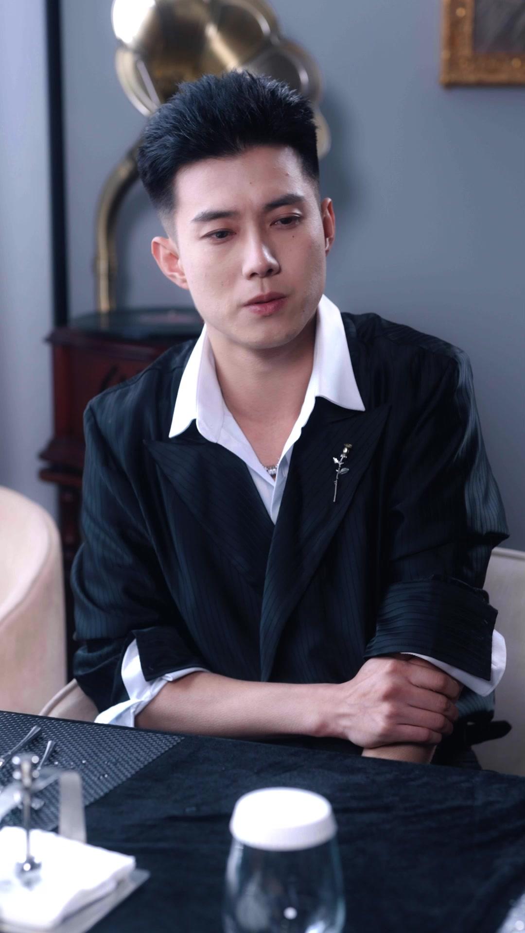 Bunga Berduri di Ruang Sidang