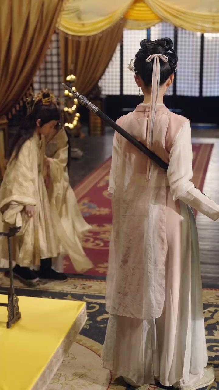 Renacer de una emperatriz