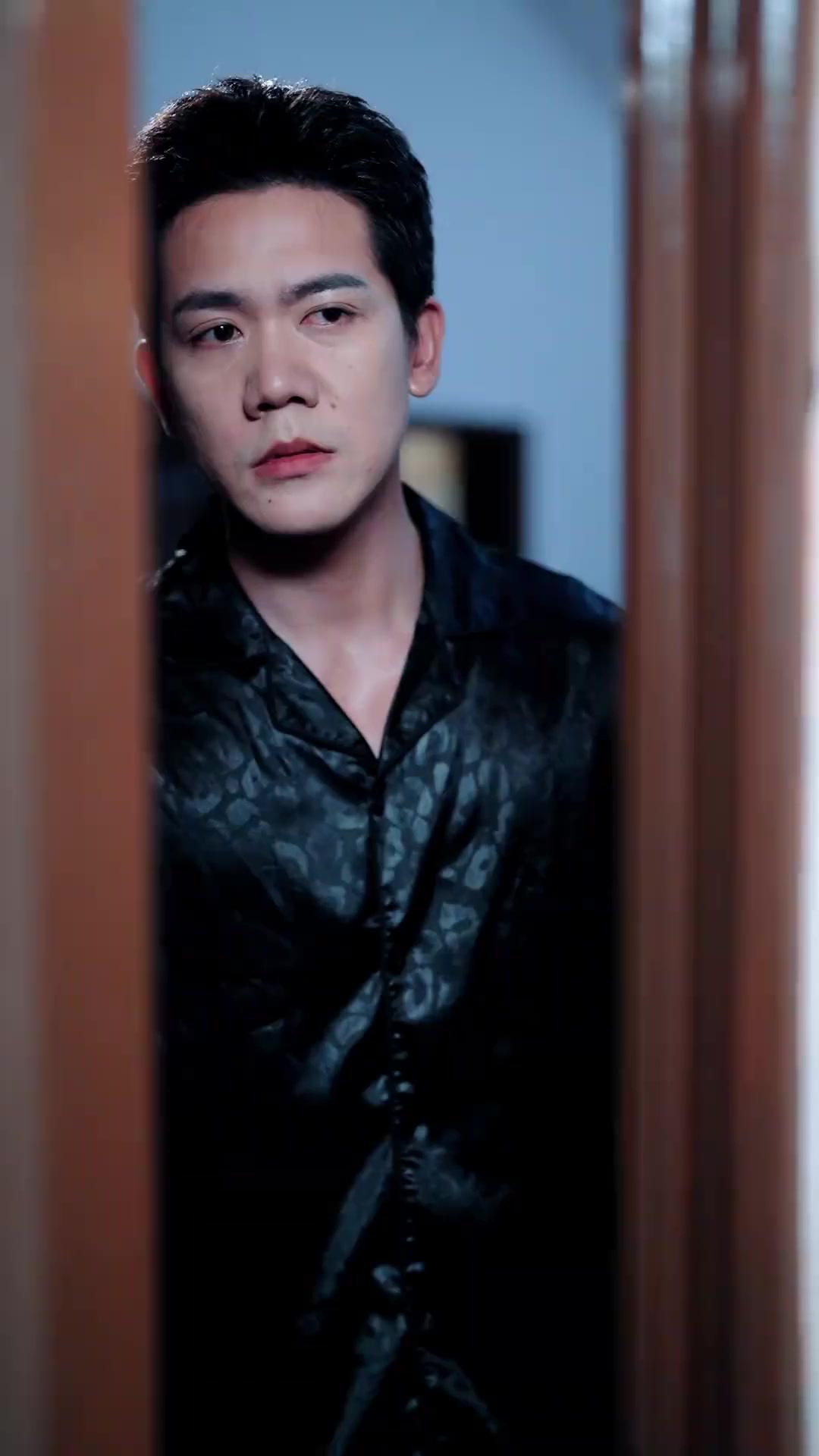 ตุ๊กตาหมีเปิดโปงชู้