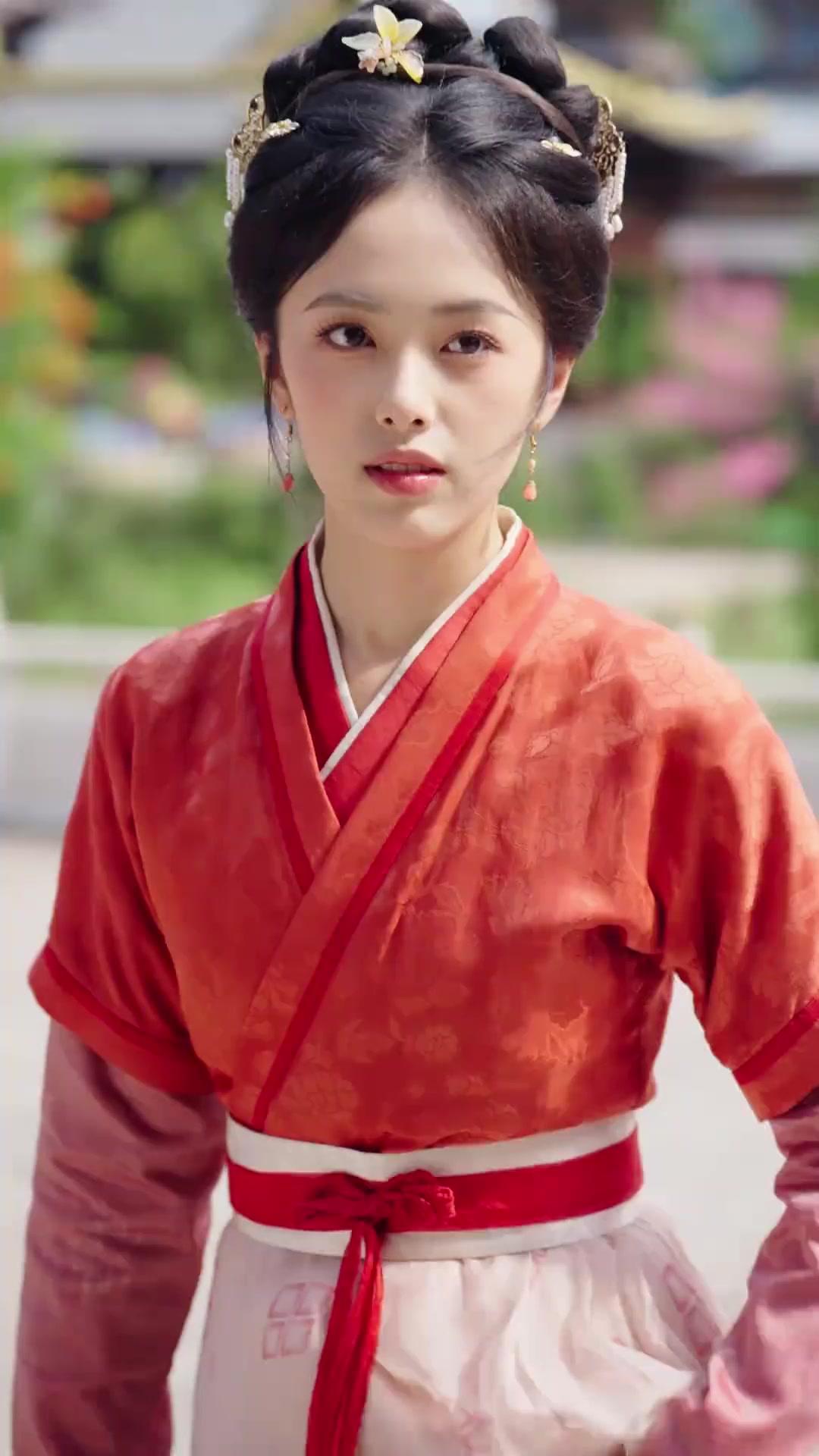 Your Majesty… I’m Just a Courtesan!