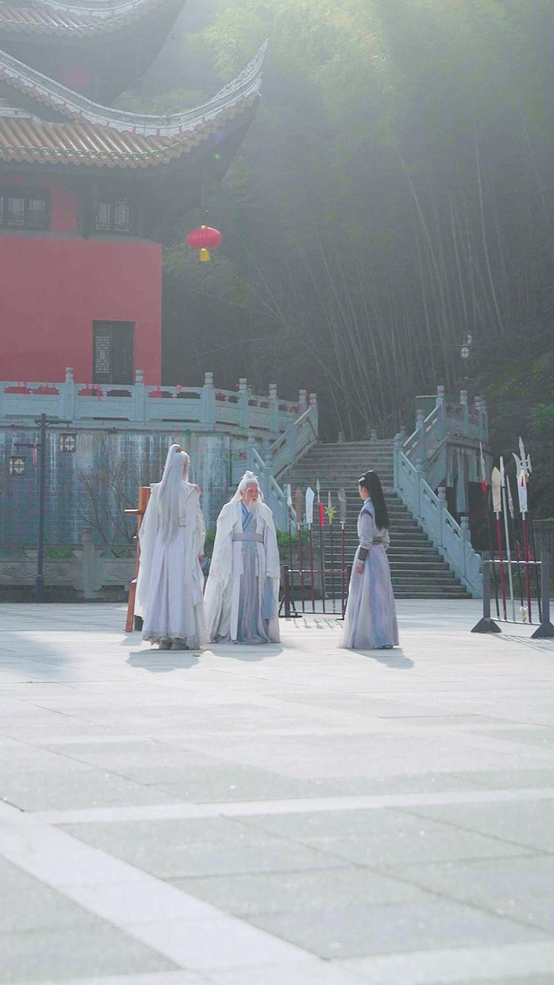 1500년 내공을 품은 그녀