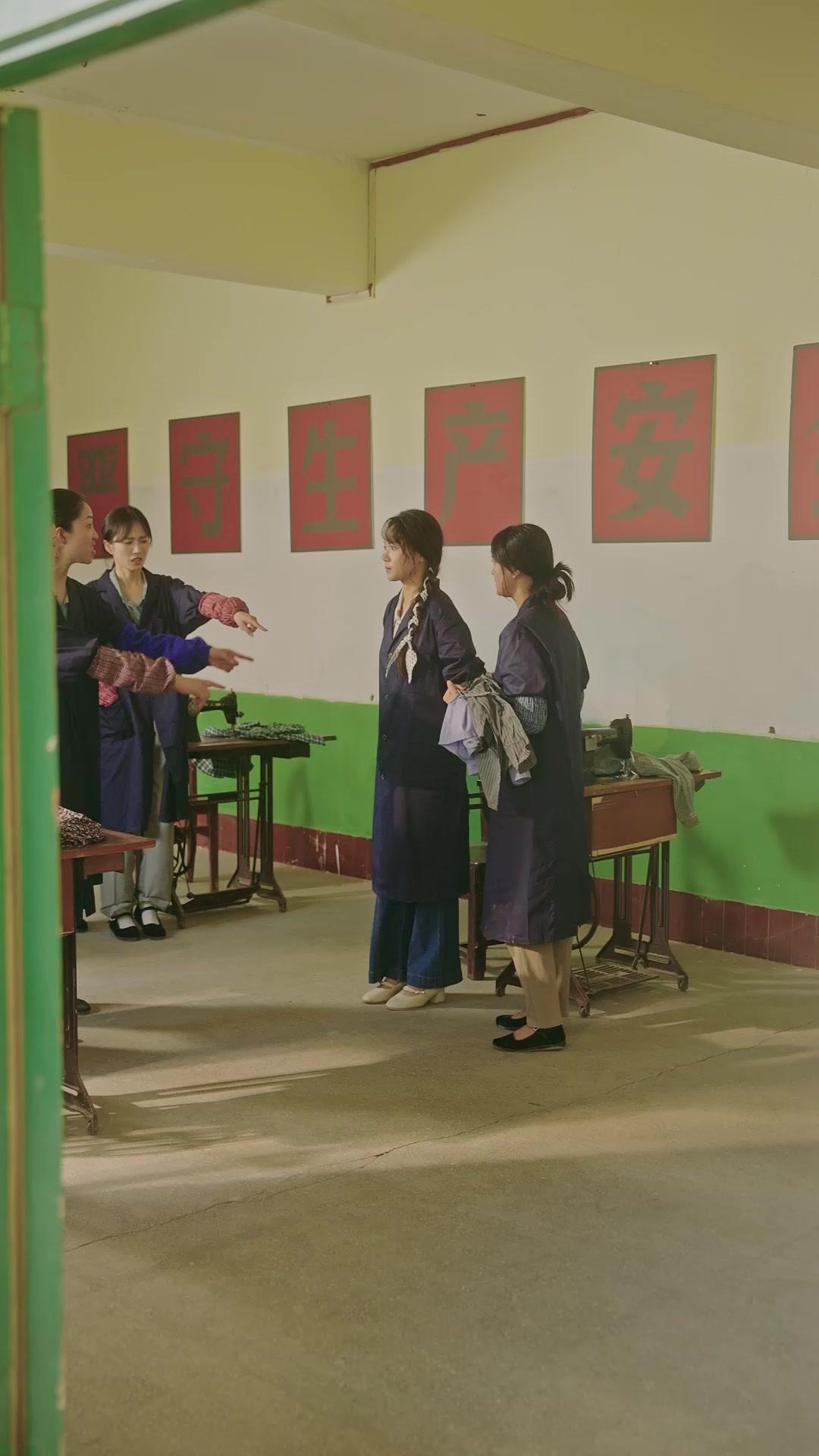  Kembali ke 80-an: Aku Pilih Suami Miskin