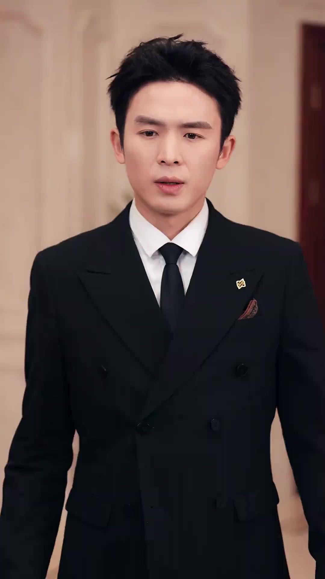 (吹き替え) 拾われた乞食は冥王だった