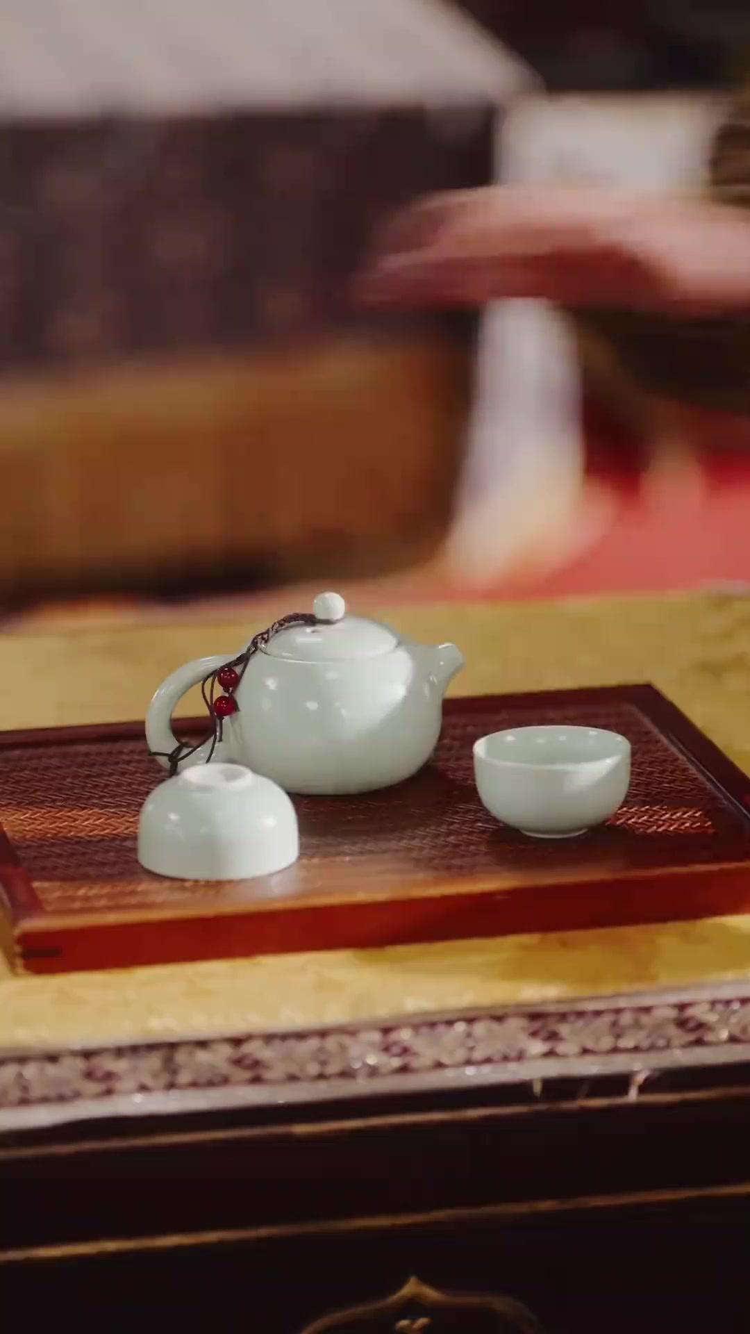 Langit Istana Tak Lagi Sama