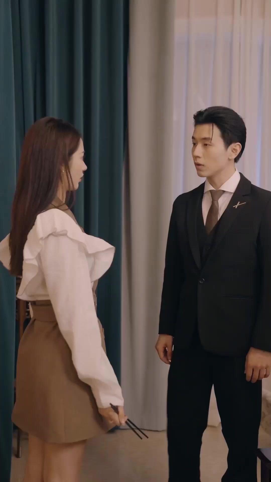 Identitas yang Terbongkar