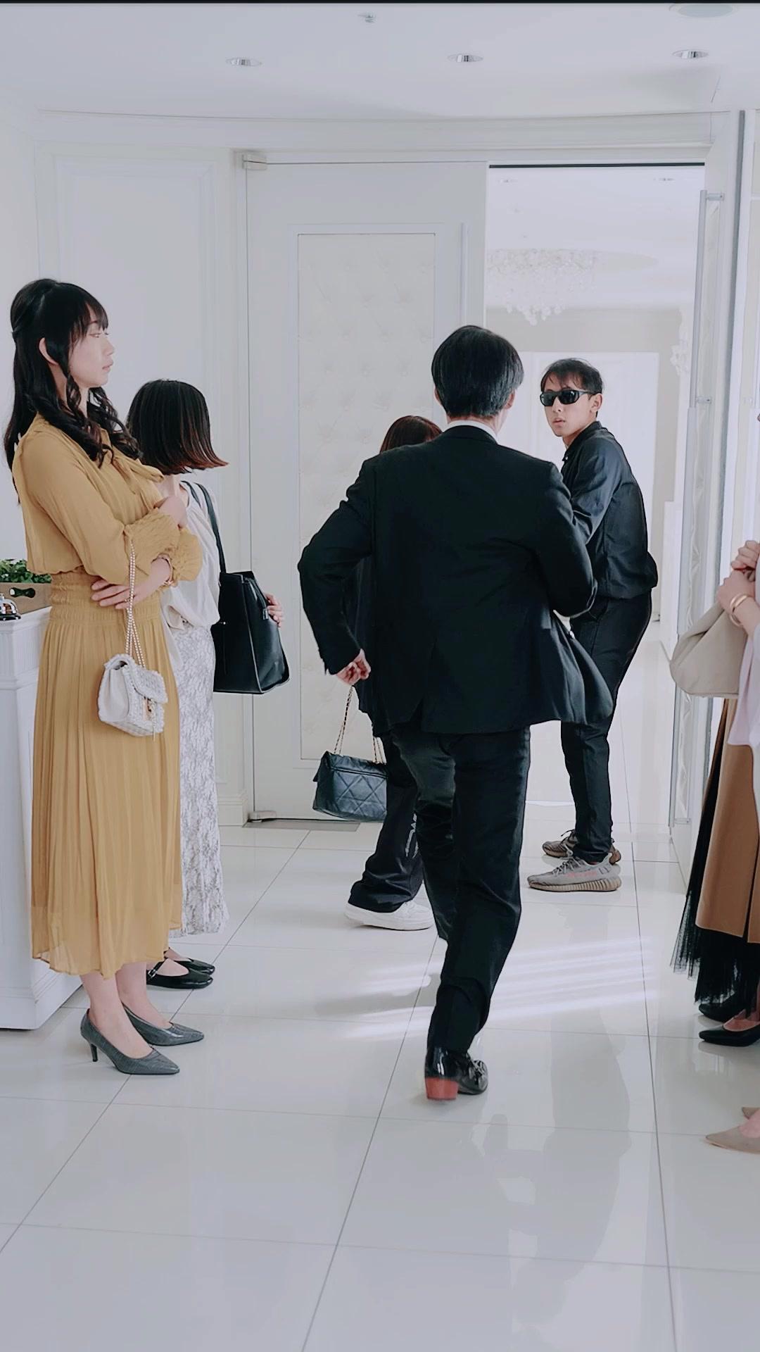 お嬢様をやめました！