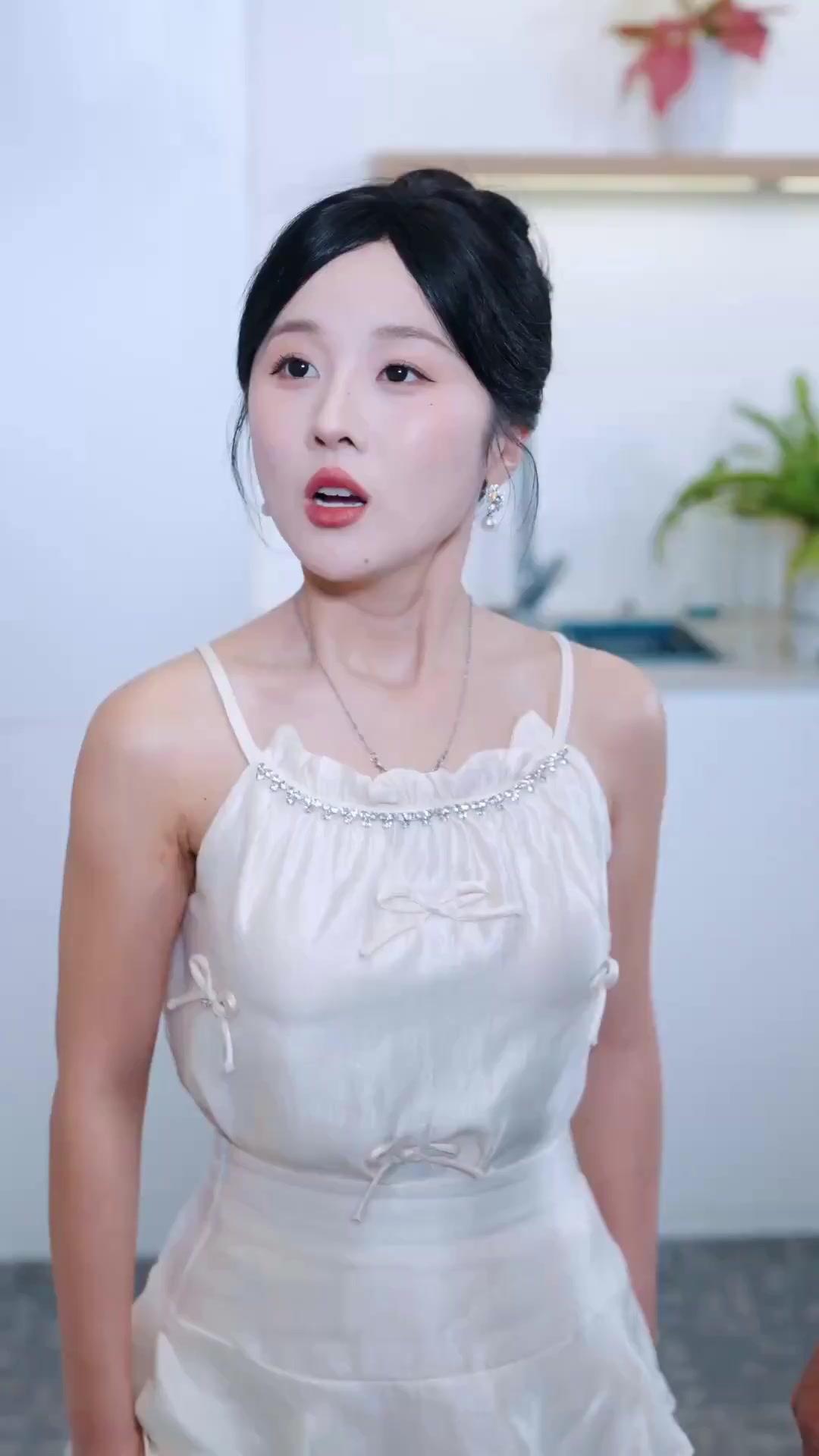 (Dubbed) Ms. CEO vs. Mr. Trash Husband 2.0