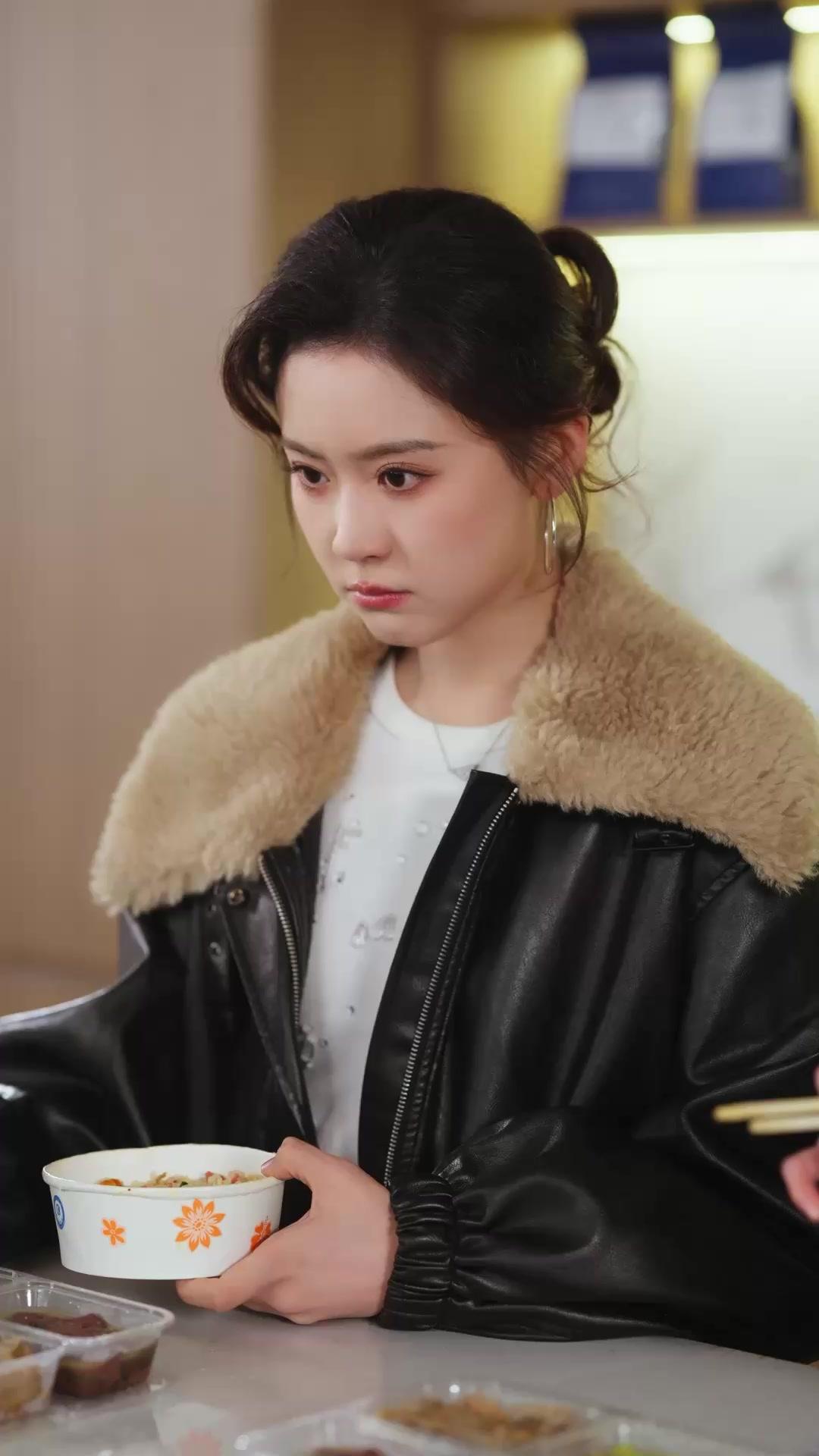 Cold Marriage, Hot Secret