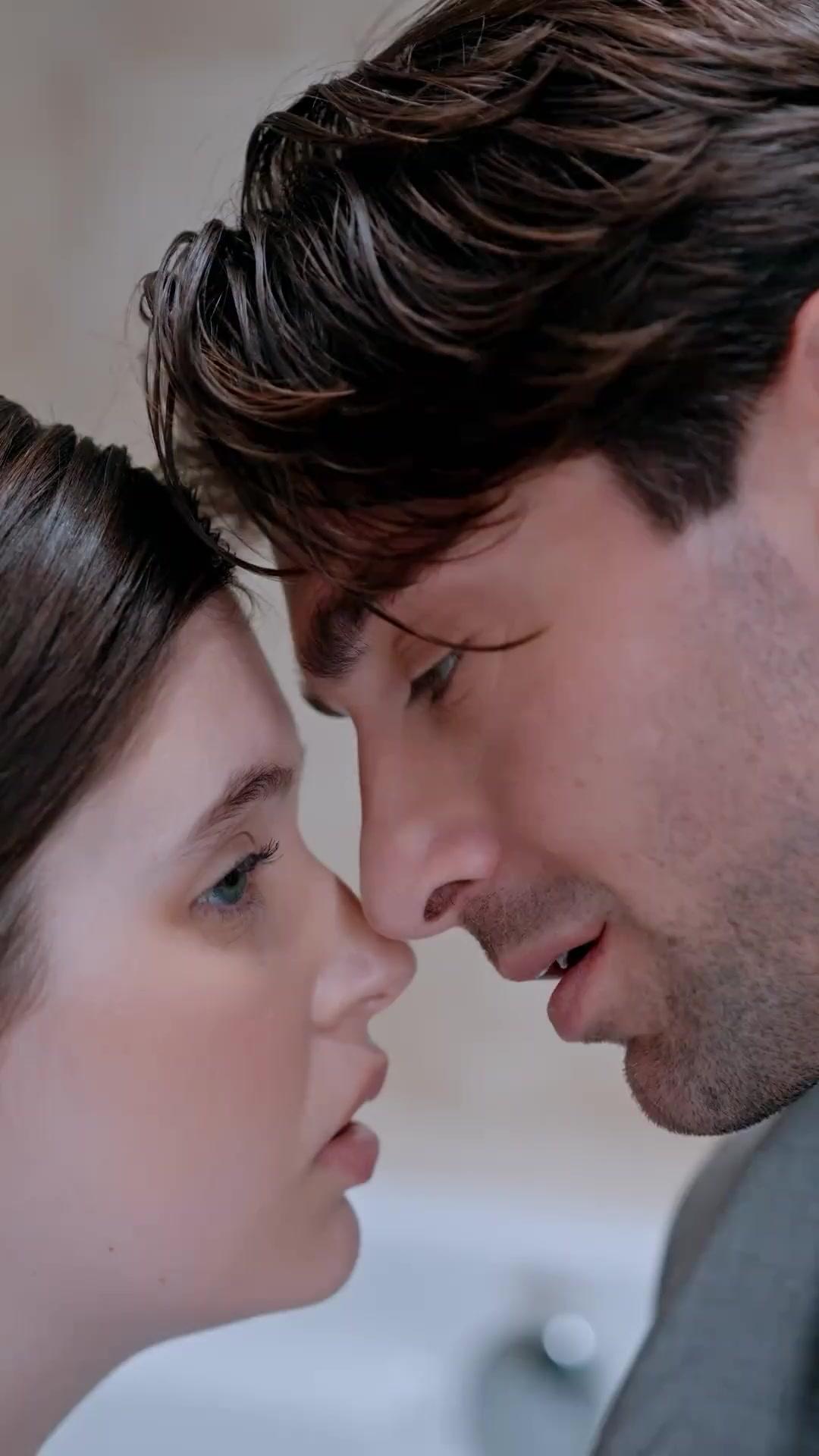 (Doblado)Atrapada como niñera del magnate