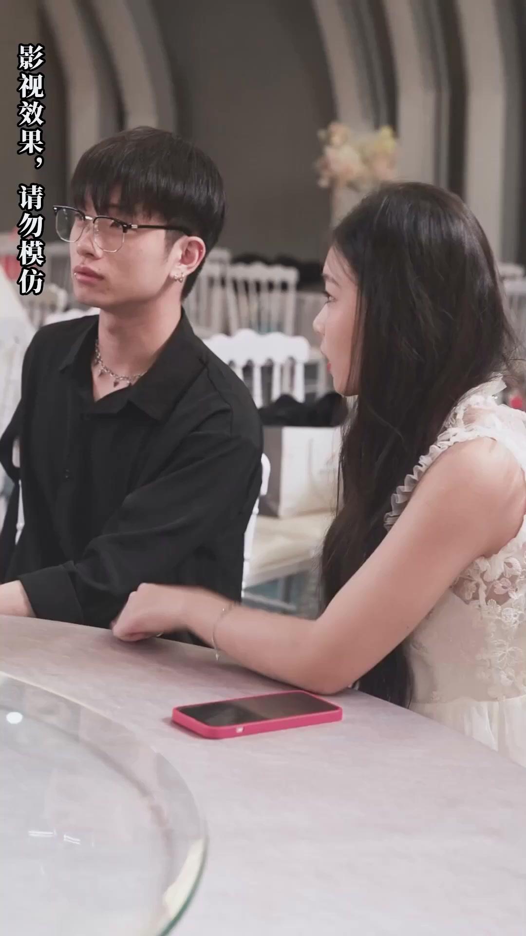 The Heiress and the Cold Billionaire