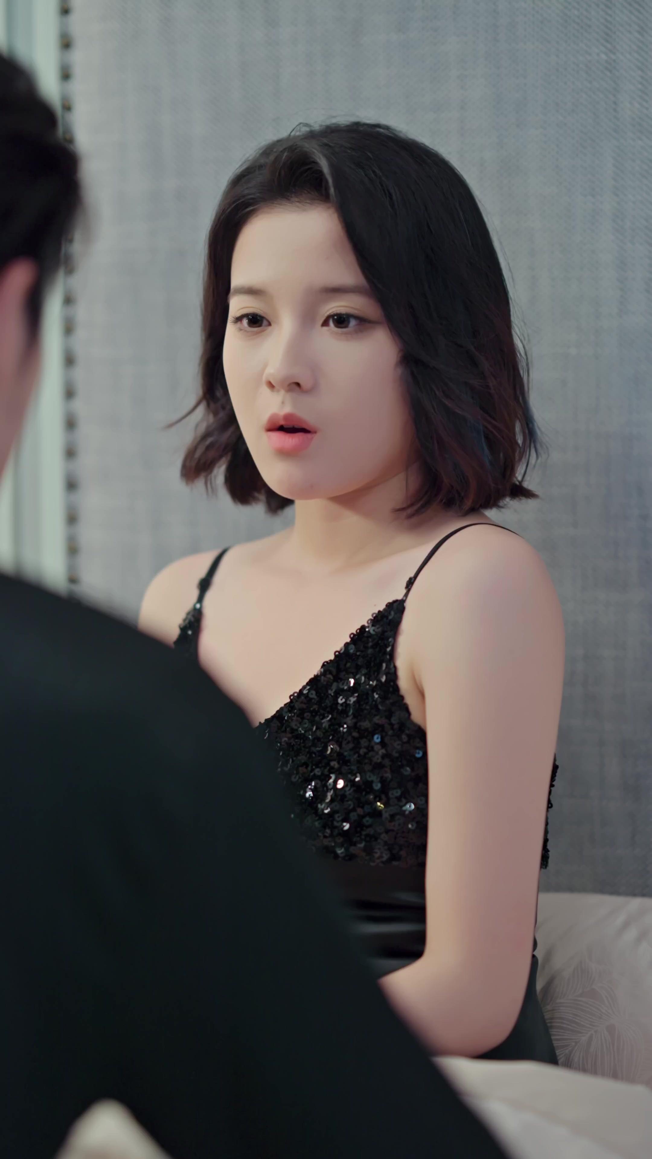 Hired a Billionaire as Baby’s Dad 