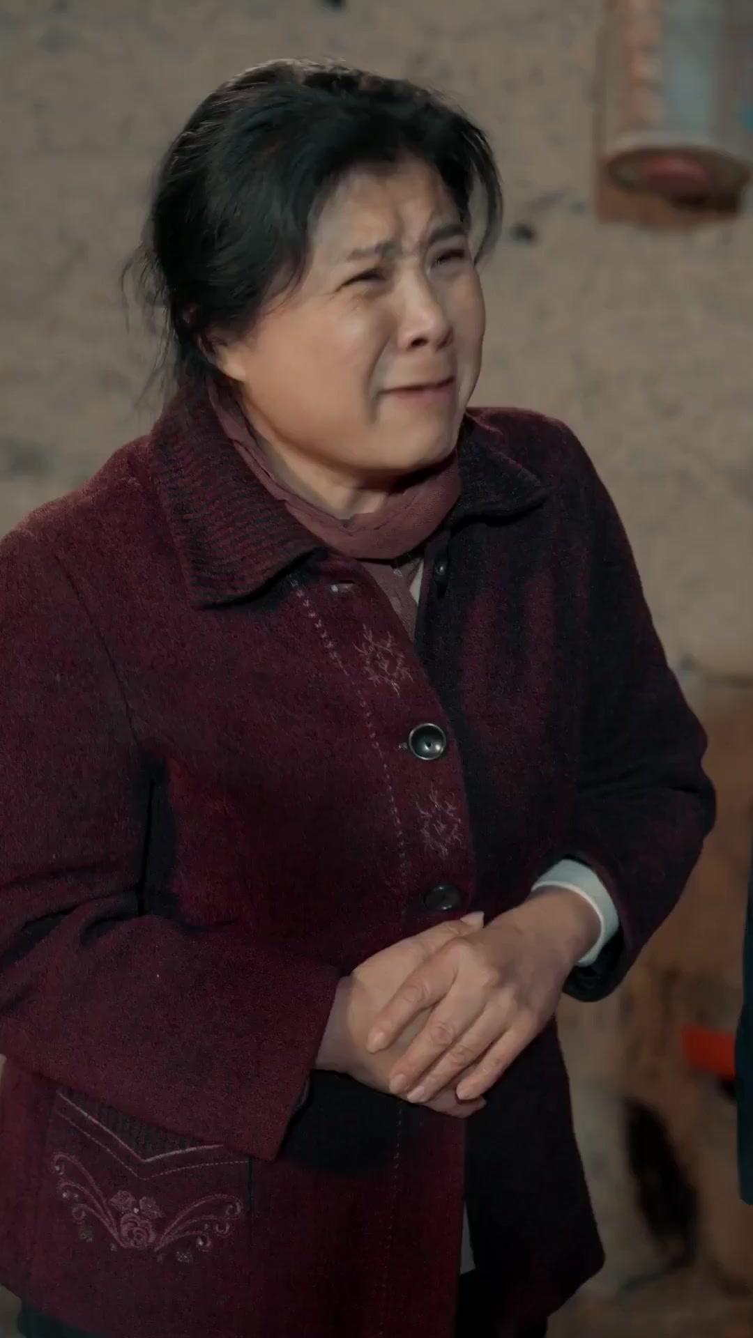 (Dubbed)She Who Carves the Dawn