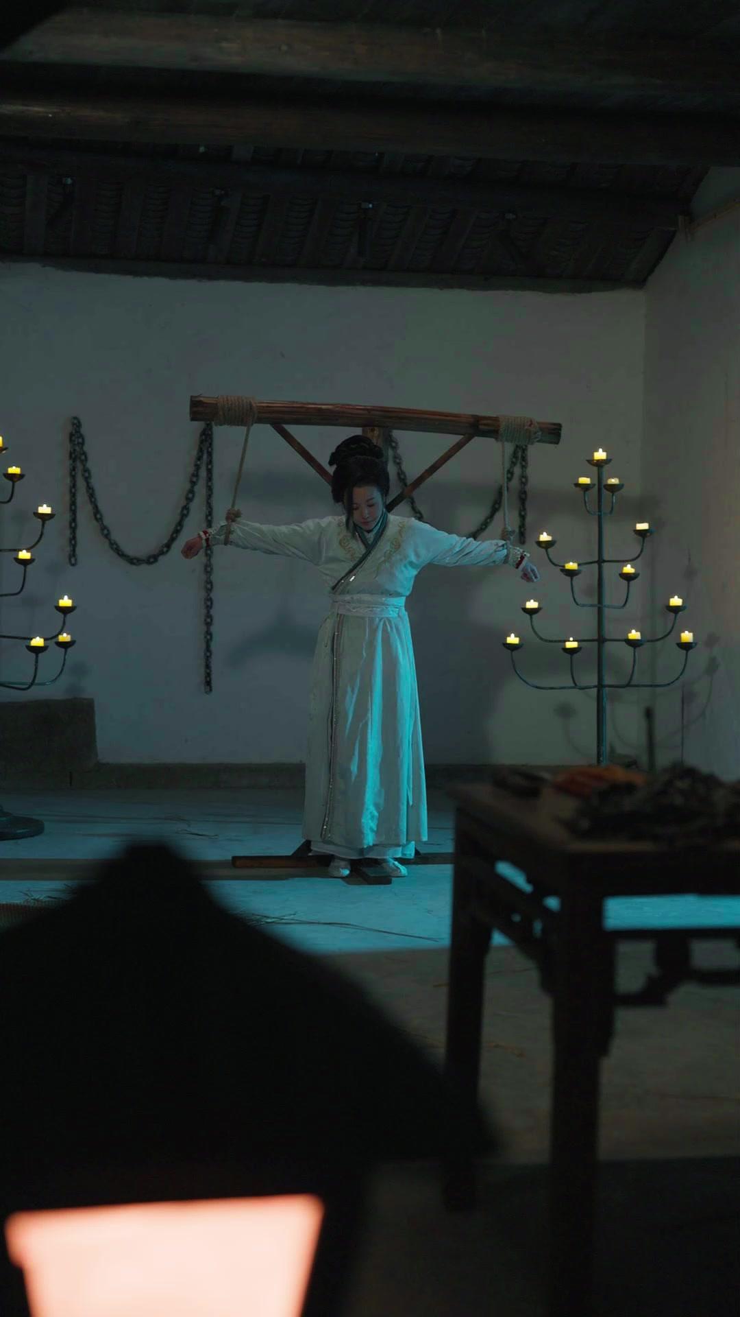 OMG! The "butcher" Son Is the Family Savior!