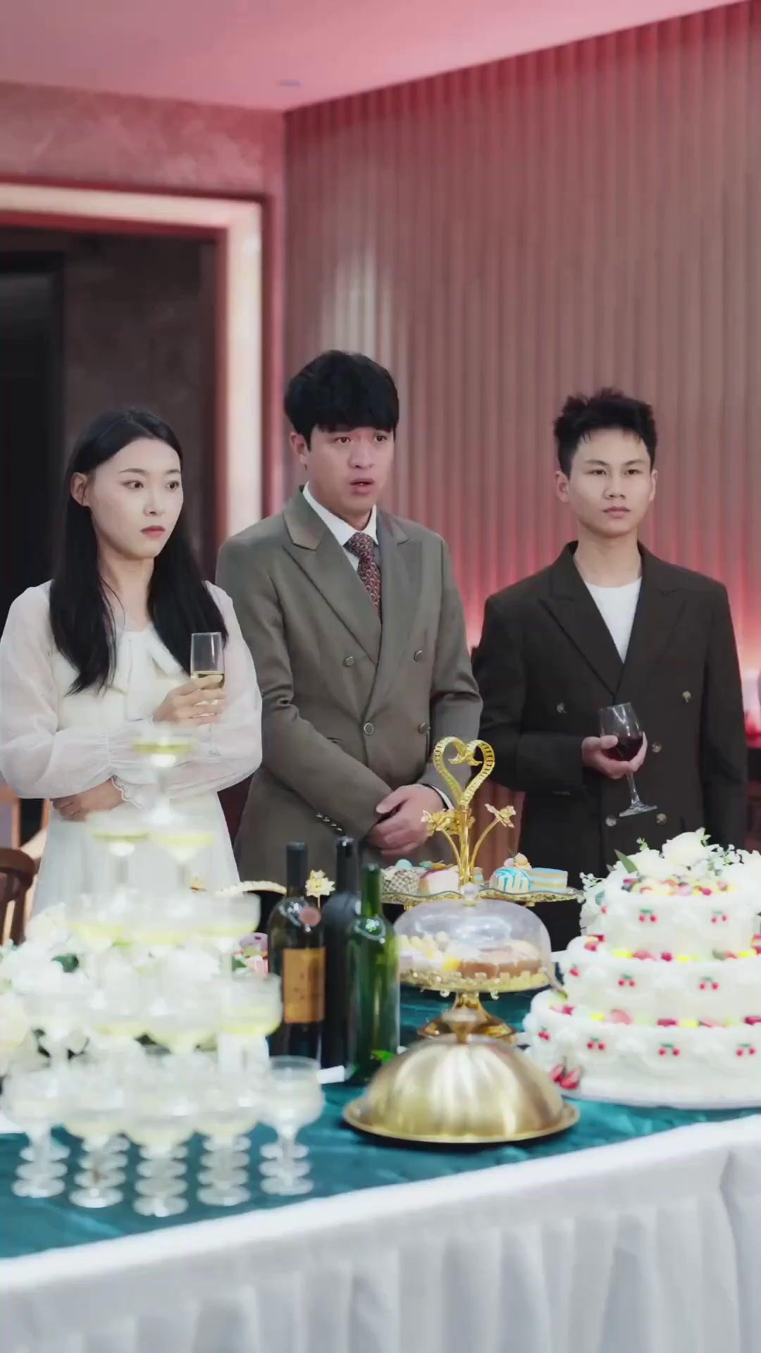 (Dubbed) Mr. Calculated & Ms. Wildfire