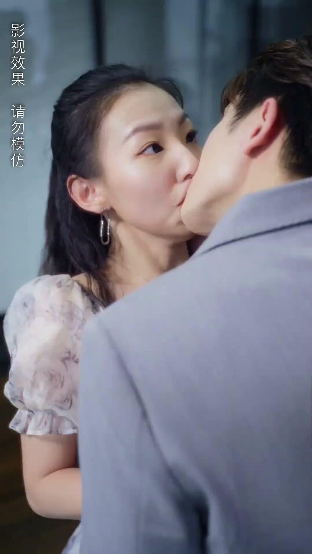 결혼 후 사랑에 빠진 내 남편