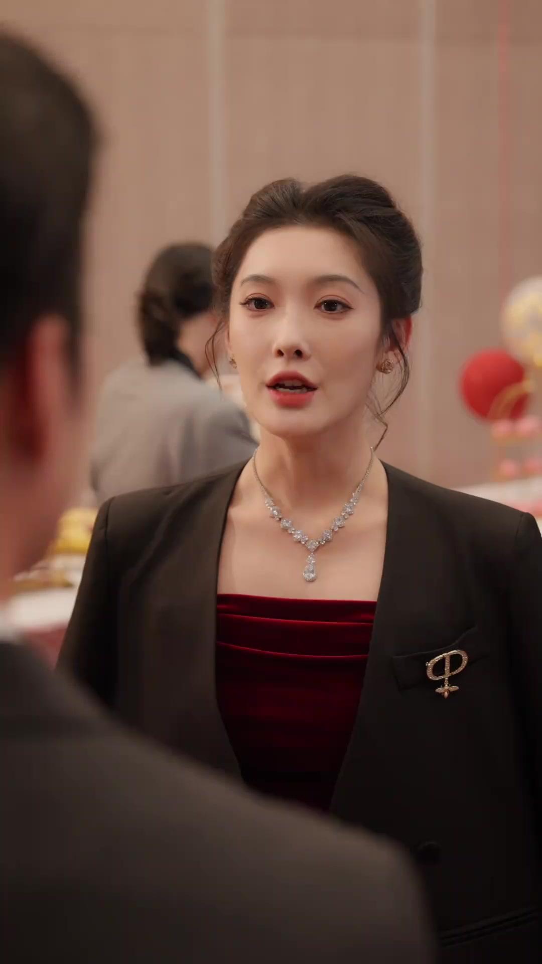 อย่ามาง้อ สายไปแล้ว