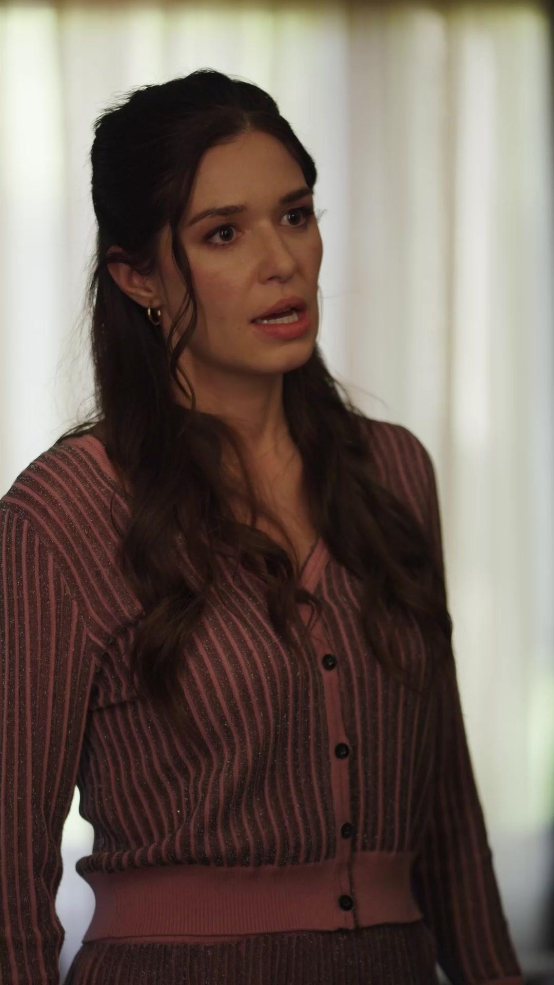 Strikes Back of Desperate Wife