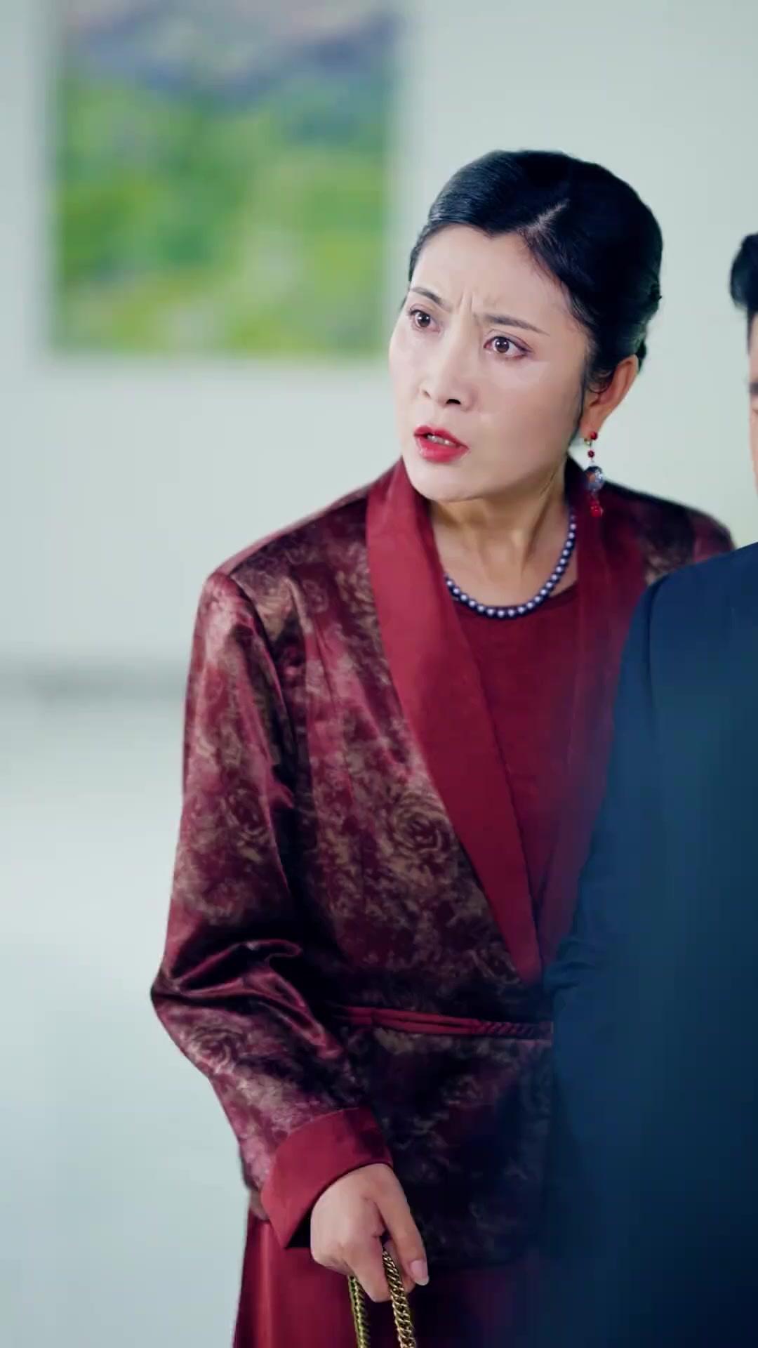 (더빙) 사라진 딸, 진실의 문