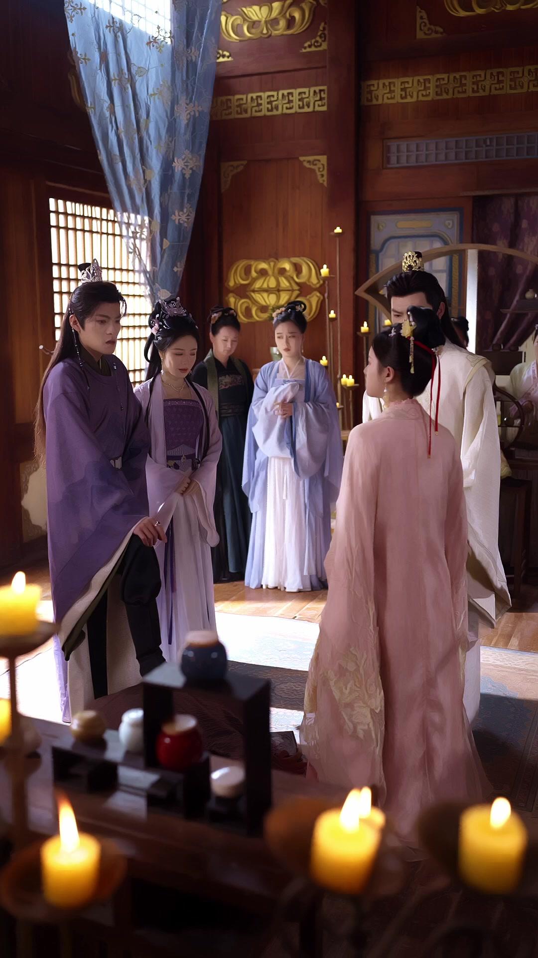 Putri Bangkit, Raja Lahir