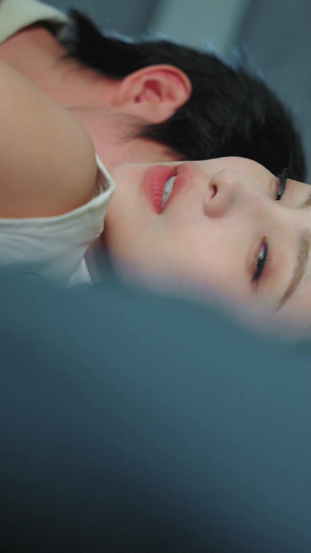 Cinta Tak Bisa Bicara