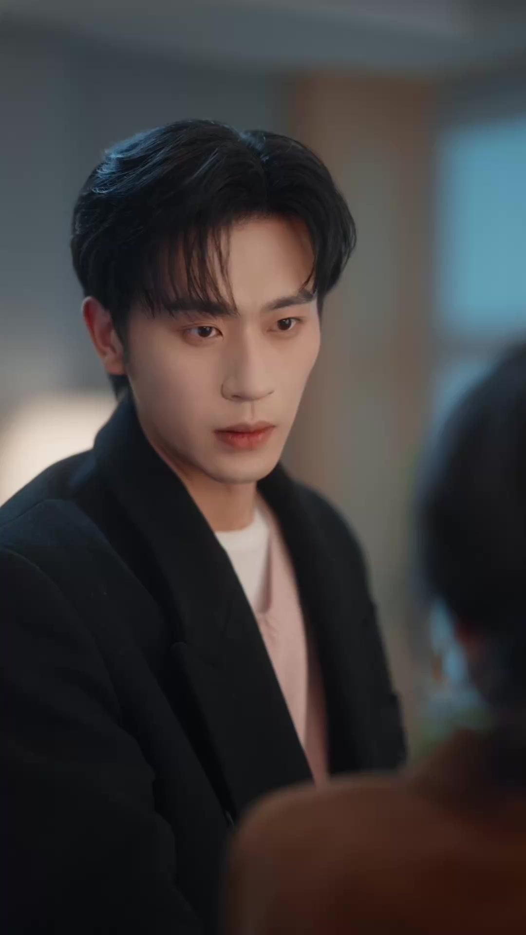 Hợp Đồng Tình Yêu